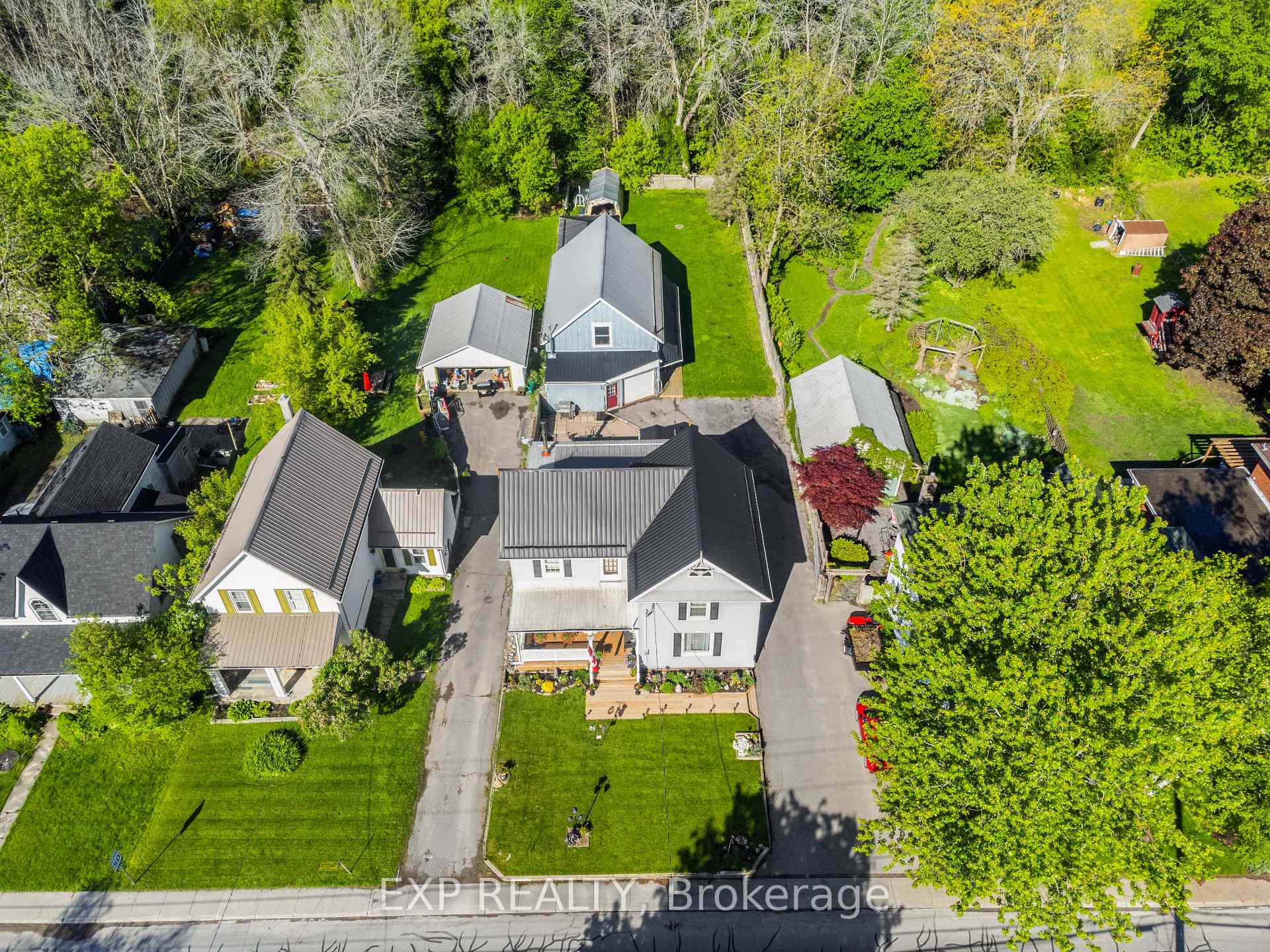 Photo 24 of 489 Ashley Street, Belleville, Thurlow Ward — HOMEH