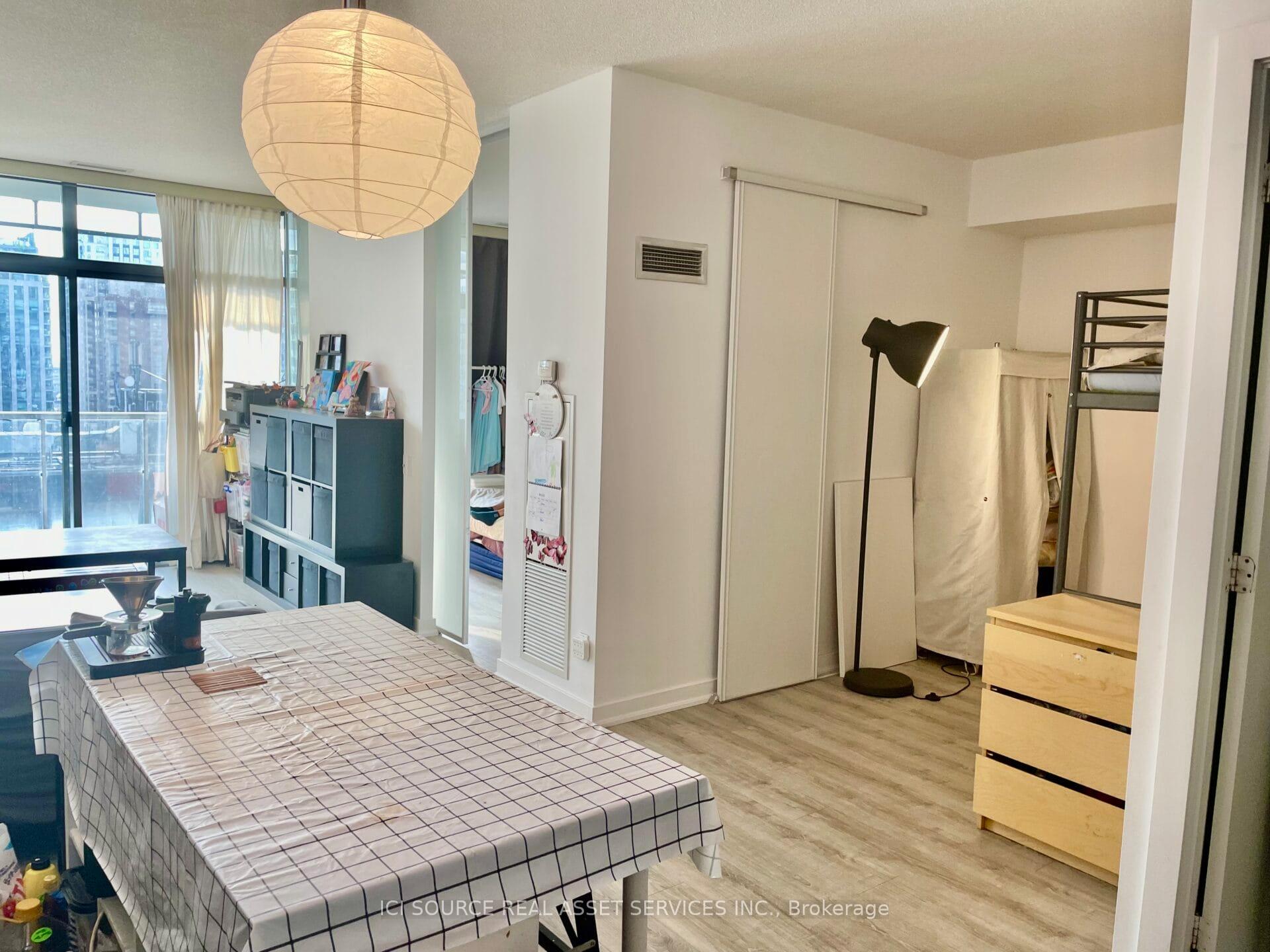 Photo 2 of Unit 1308, 33 Charles Street E, Toronto, Church-Yonge Corridor — HOMEH