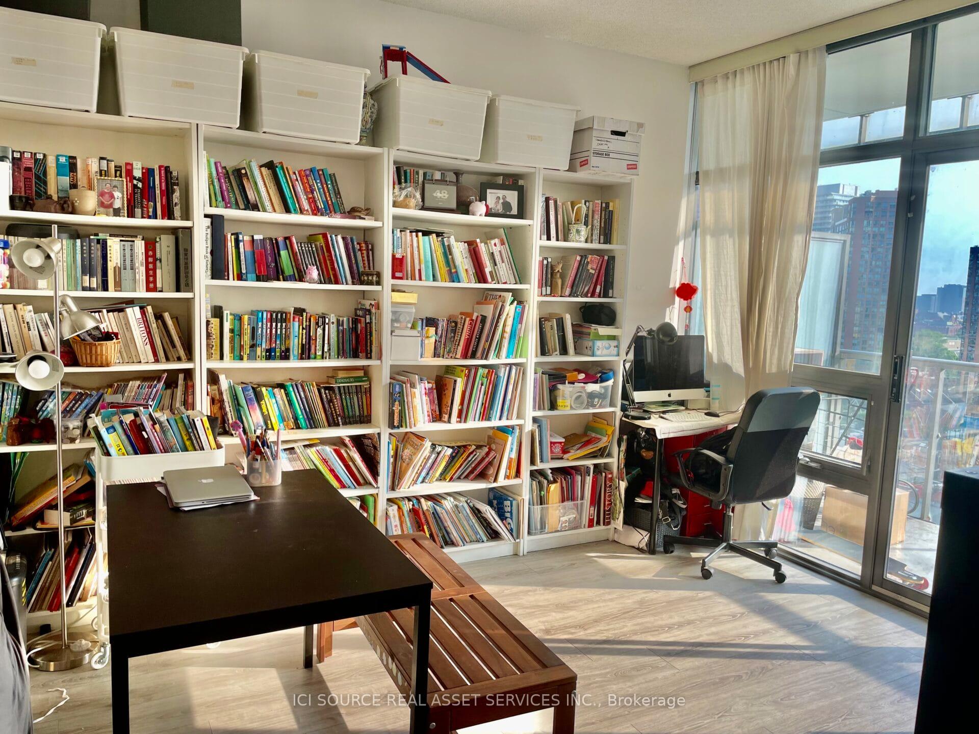 Photo 4 of Unit 1308, 33 Charles Street E, Toronto, Church-Yonge Corridor — HOMEH