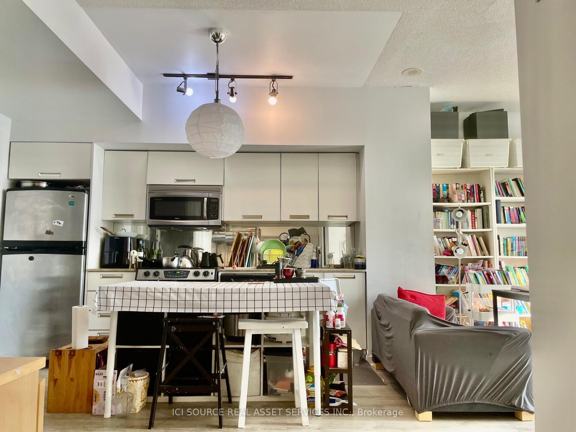 Photo 8 of Unit 1308, 33 Charles Street E, Toronto, Church-Yonge Corridor — HOMEH