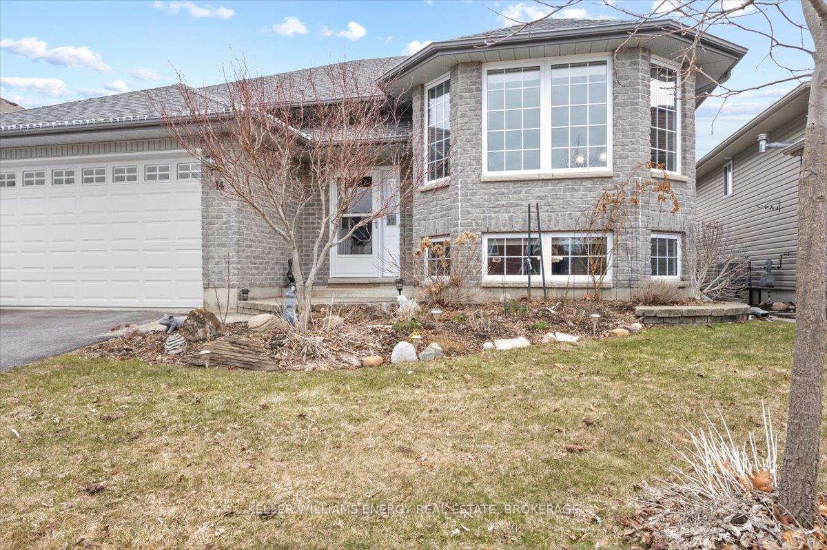 Photo 2 of 14 Deerfield Drive, Brighton — HOMEH