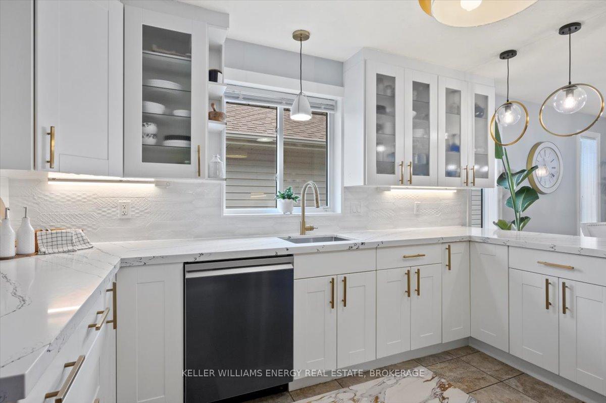 Photo 17 of 14 Deerfield Drive, Brighton — HOMEH