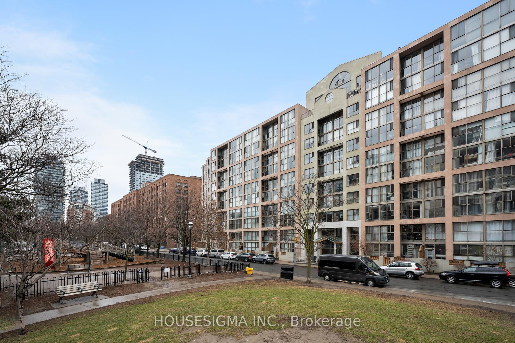 Photo 23 of Unit 827, 65 Scadding Avenue, Toronto, Waterfront Communities — HOMEH