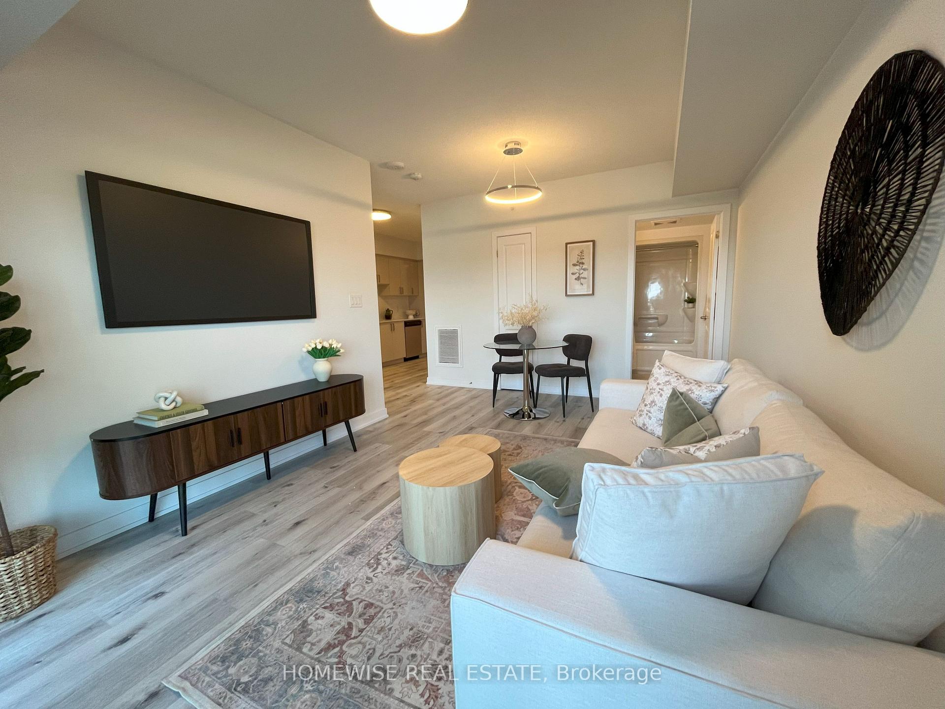 Photo 6 of Unit 813, 1475 Whites Road, Pickering, Woodlands — HOMEH