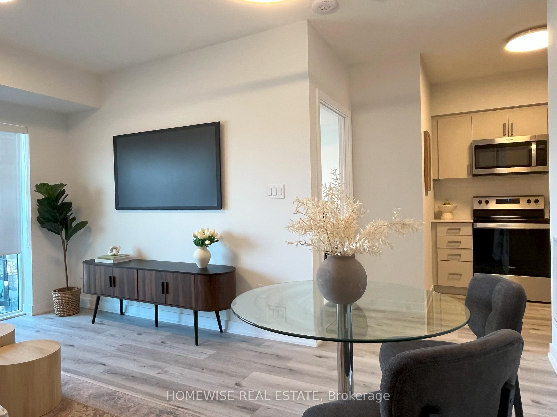 Photo 7 of Unit 813, 1475 Whites Road, Pickering, Woodlands — HOMEH