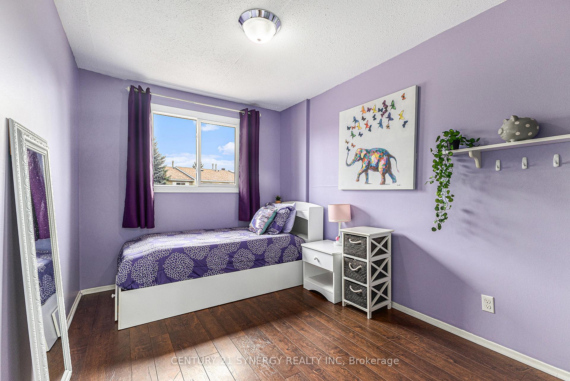Photo 37 of 369 Monica Crescent, Ottawa, Bilberry Creek/Queenswood Heights — HOMEH