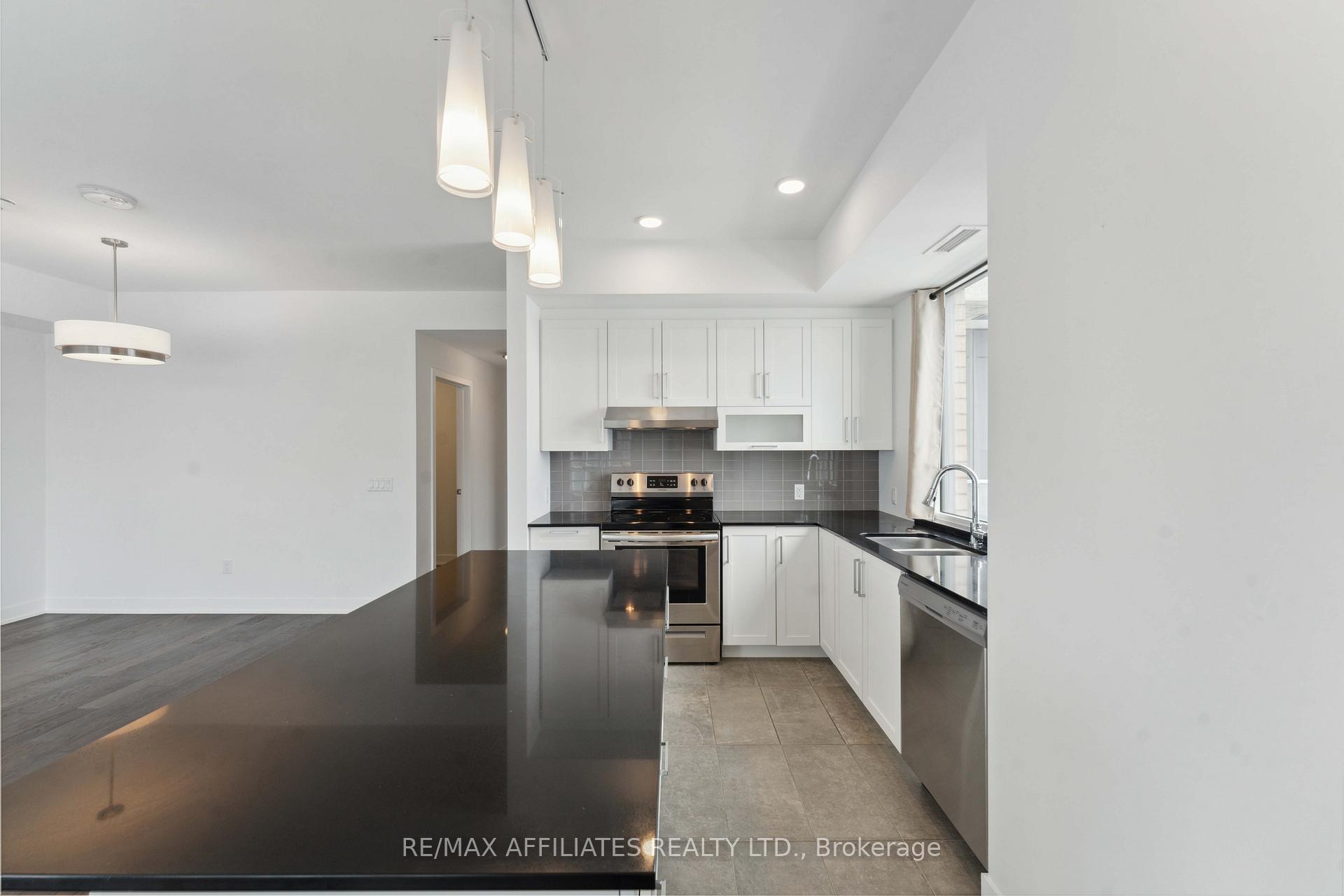 Photo 12 of Unit 601, 200 Inlet Point, Ottawa, Chatelaine Village — HOMEH