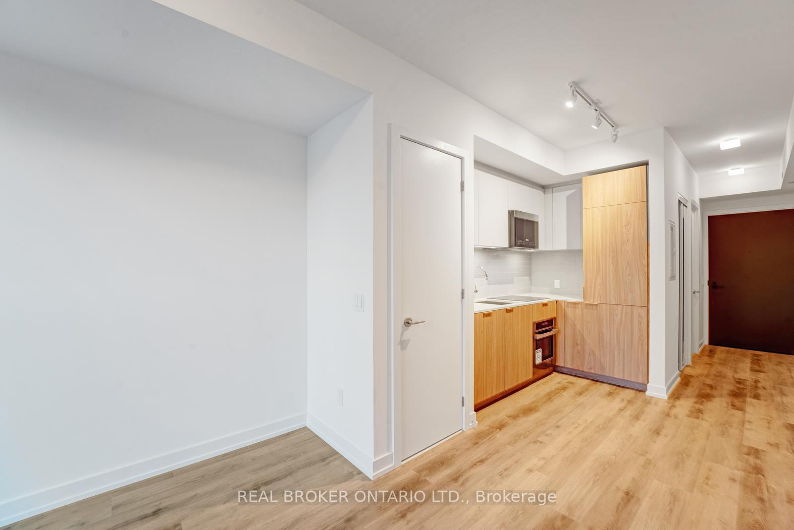 Photo 13 of Unit LPH16, 28 Eastern Avenue, Toronto, Moss Park — HOMEH