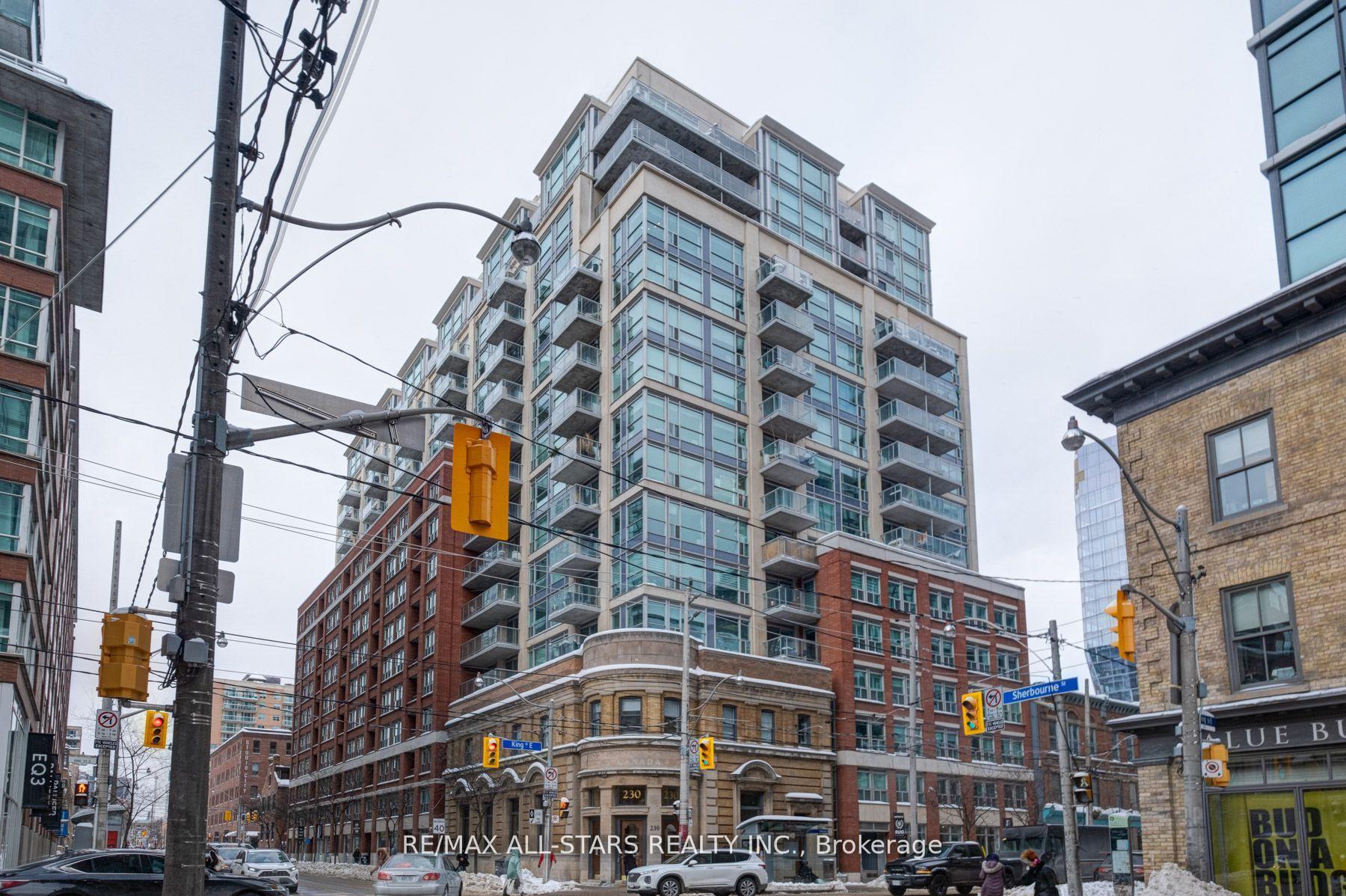 Front of Unit 621, 230 King Street E