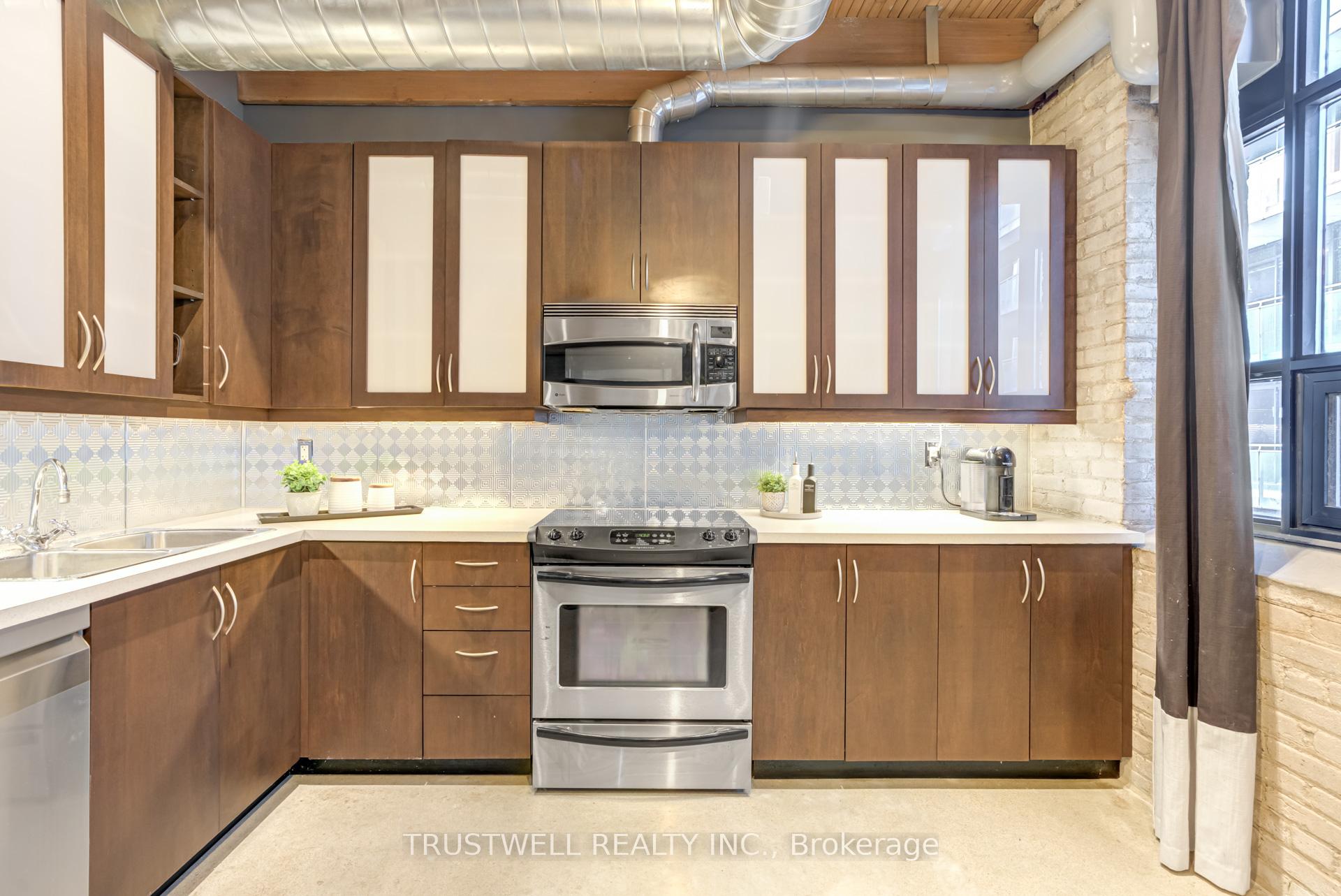 Photo 18 of Unit 411, 68 Broadview Avenue, Toronto, South Riverdale — HOMEH