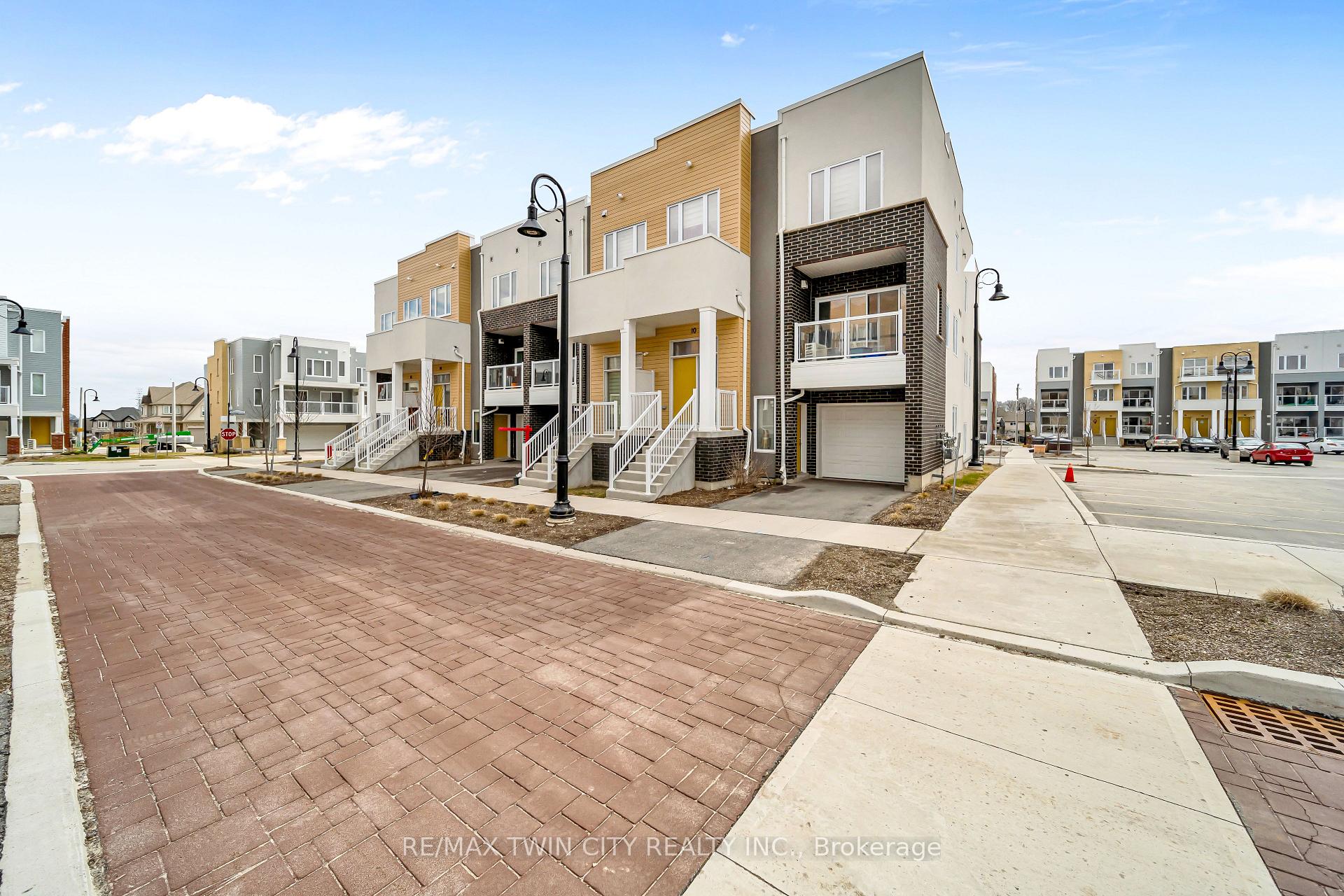 Photo 3 of 12 Visionary Avenue, Kitchener — HOMEH