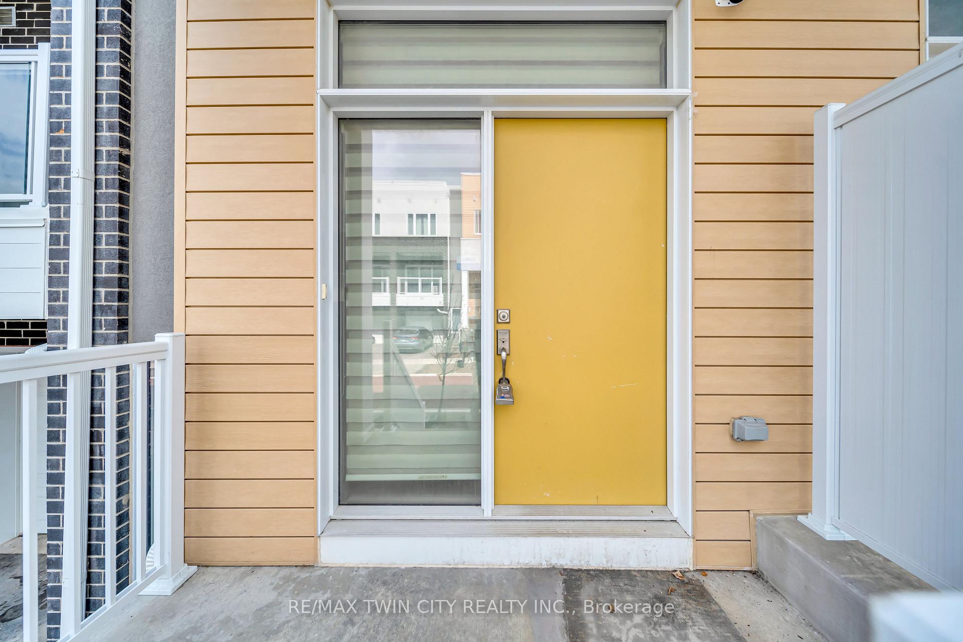 Photo 4 of 12 Visionary Avenue, Kitchener — HOMEH