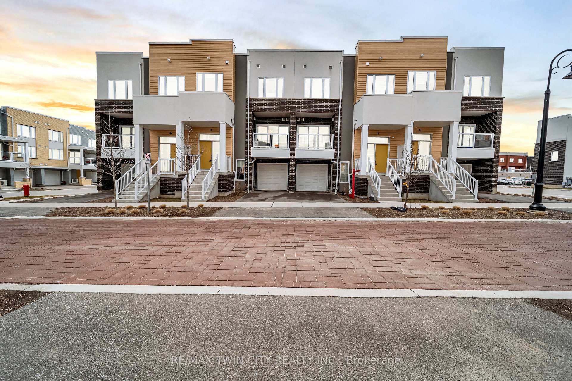 Photo 2 of 12 Visionary Avenue, Kitchener — HOMEH