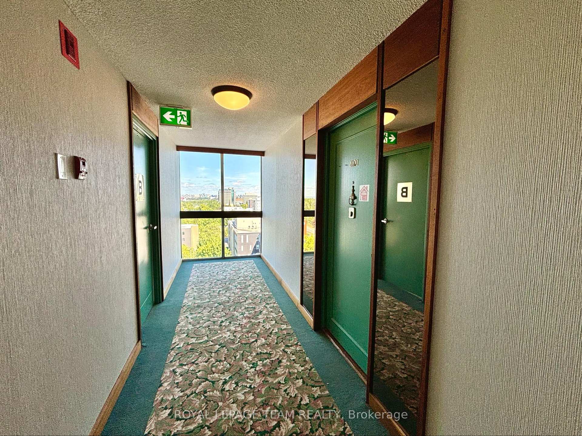 Photo 6 of Unit 1101, 2951 Riverside Drive, Ottawa, Mooneys Bay/Riverside Park — HOMEH