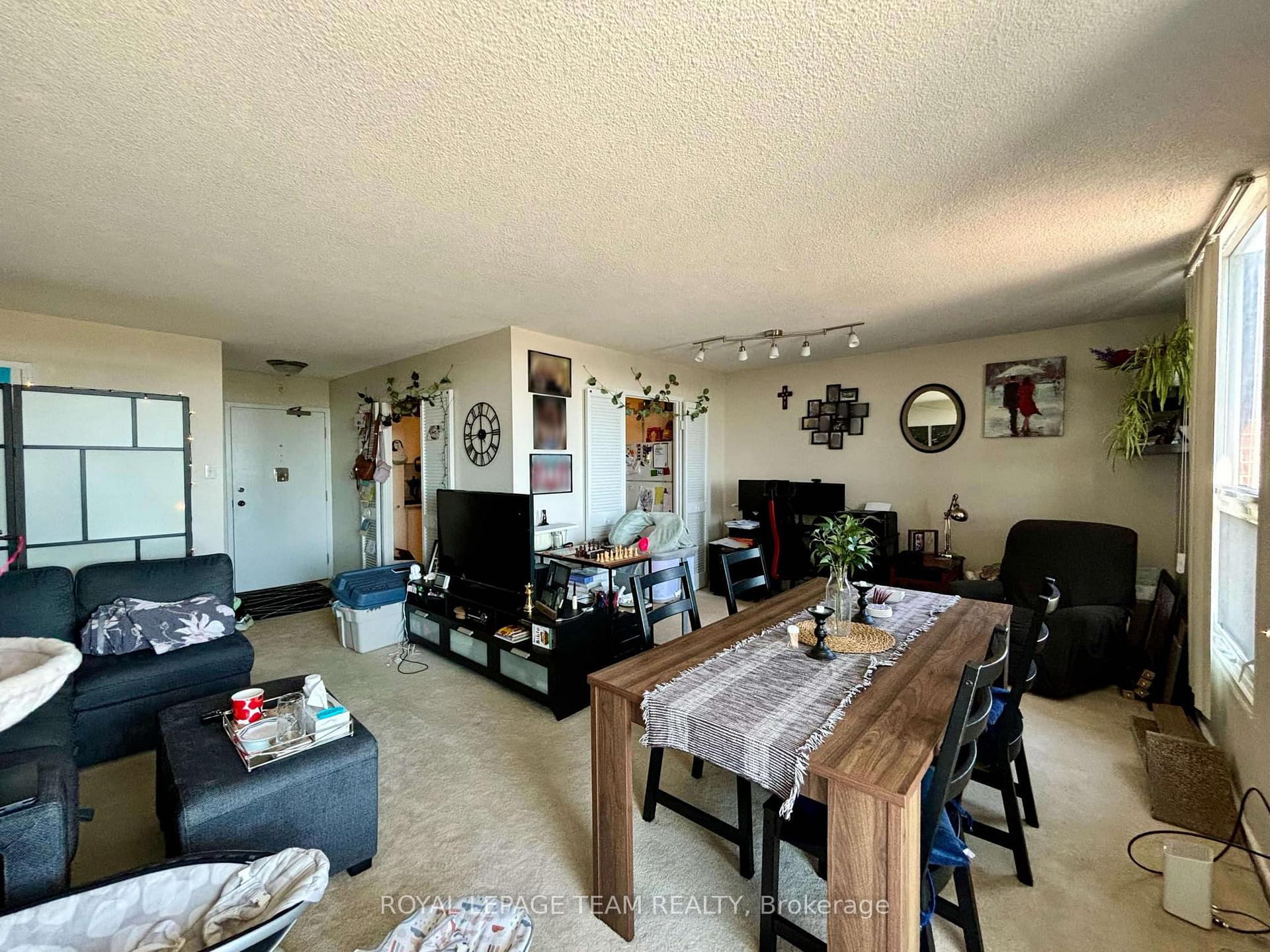 Photo 9 of Unit 1101, 2951 Riverside Drive, Ottawa, Mooneys Bay/Riverside Park — HOMEH