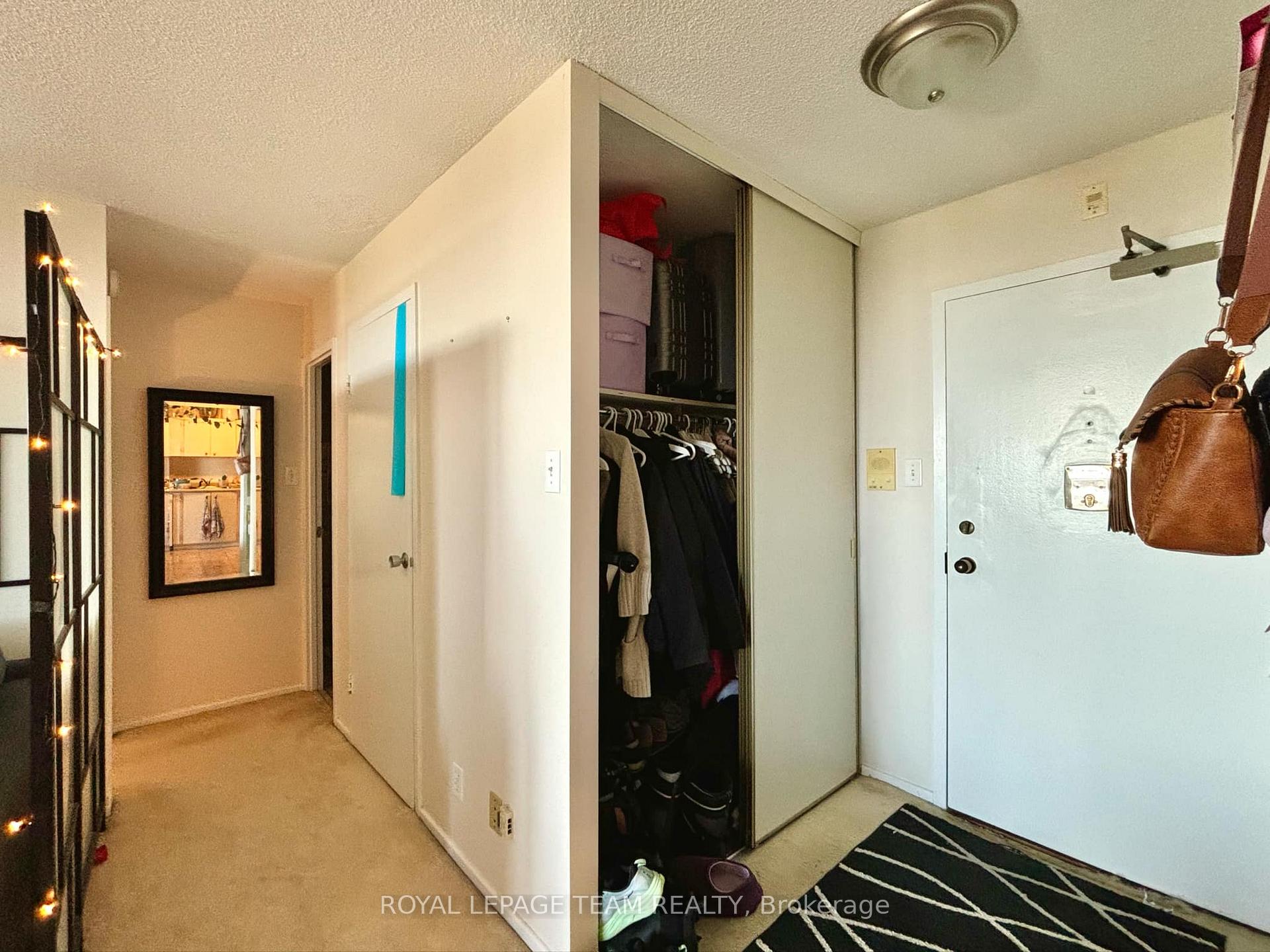 Photo 17 of Unit 1101, 2951 Riverside Drive, Ottawa, Mooneys Bay/Riverside Park — HOMEH