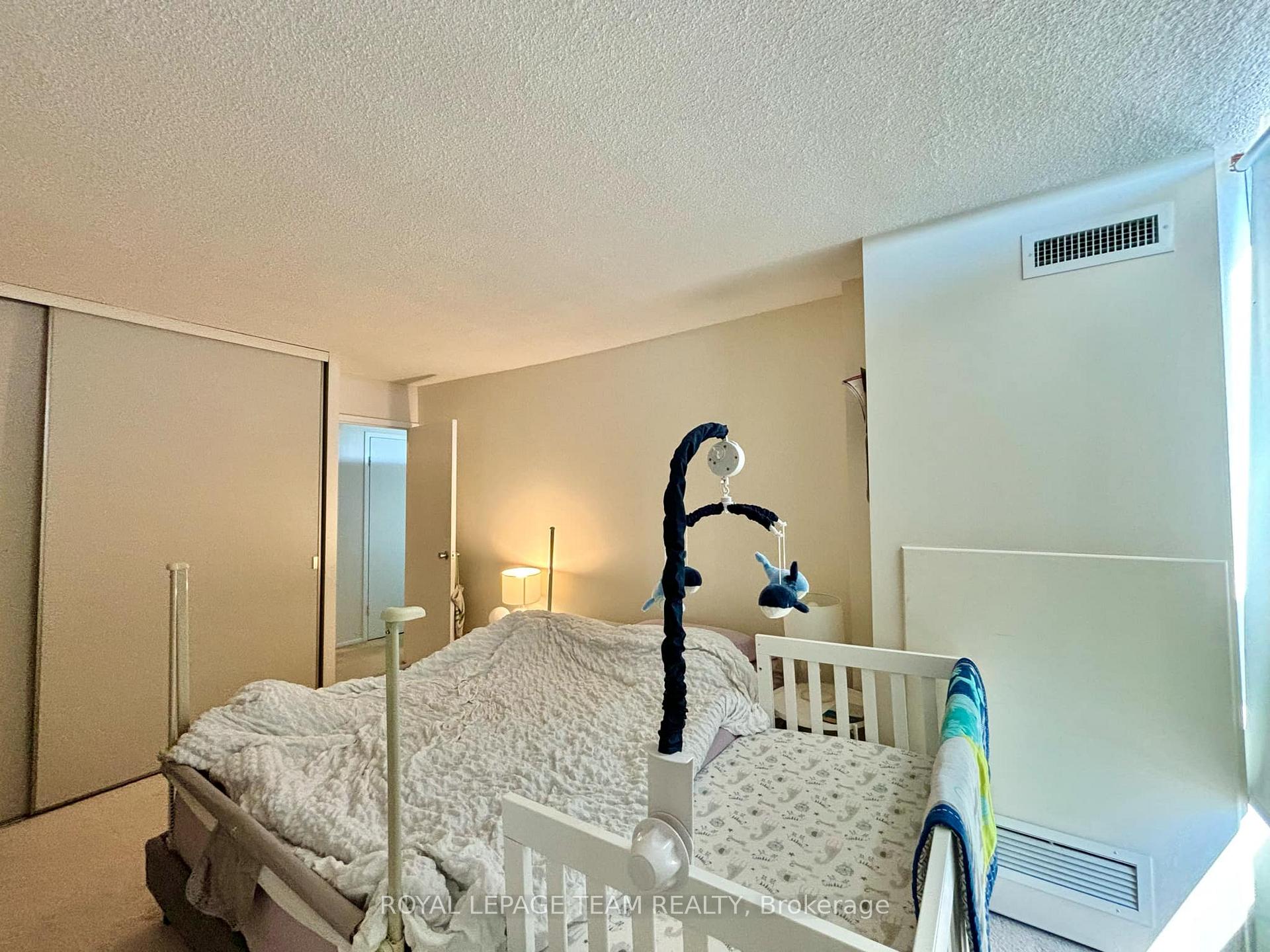 Photo 20 of Unit 1101, 2951 Riverside Drive, Ottawa, Mooneys Bay/Riverside Park — HOMEH