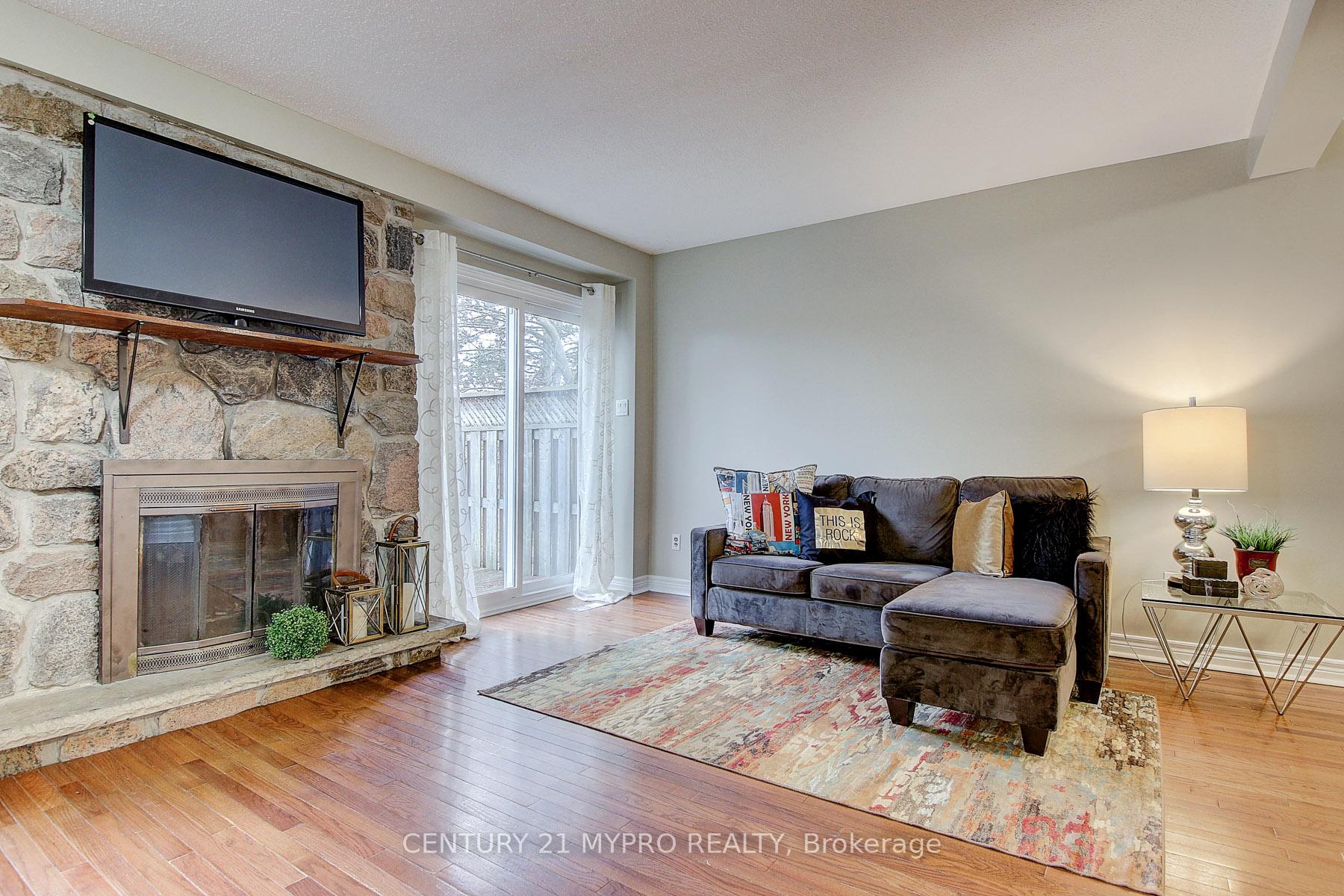 Photo 36 of Unit 18, 105 Carlton Road, Markham, Unionville — HOMEH