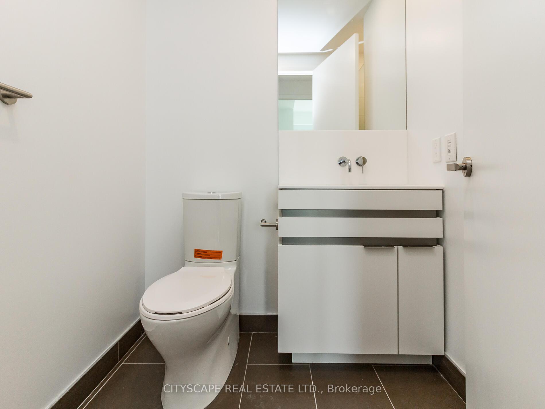 Photo 27 of Unit 1502, 197 Yonge St Street, Toronto, Church-Yonge Corridor — HOMEH