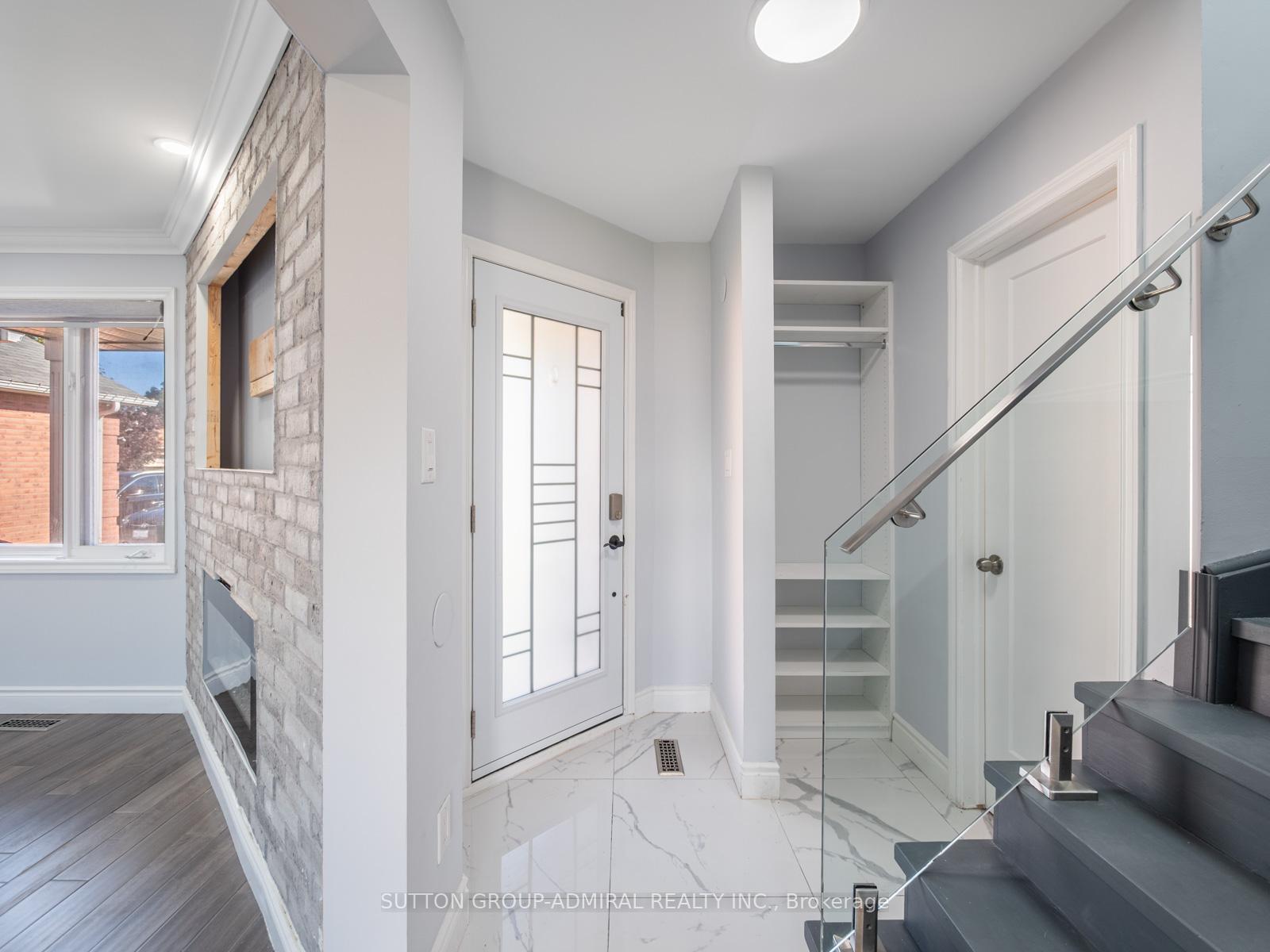 Photo 4 of 93 McMann Crescent, Clarington, Courtice — HOMEH
