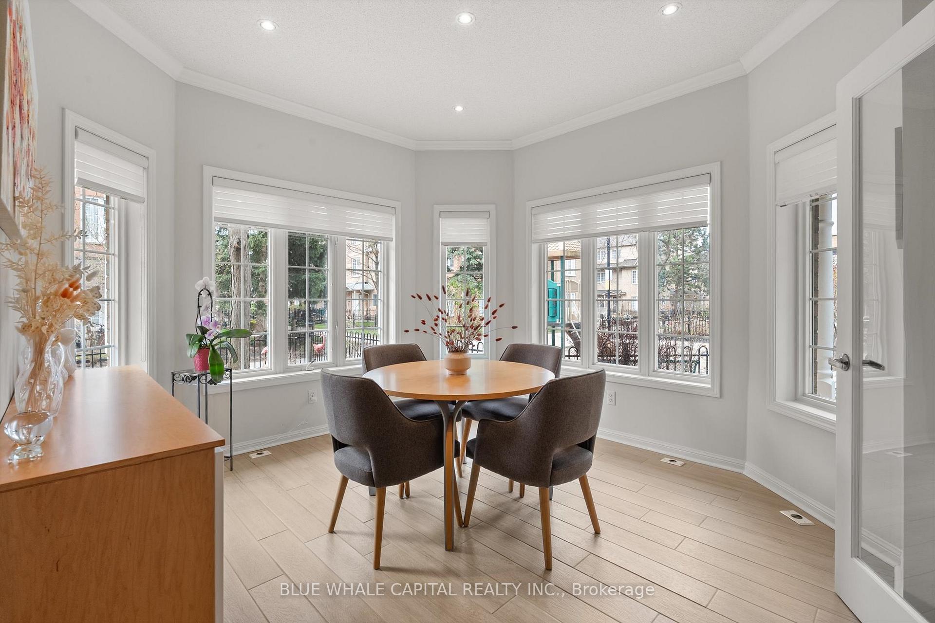 Photo 12 of Unit 01, 23 St.Moritz Way, Markham, Unionville — HOMEH