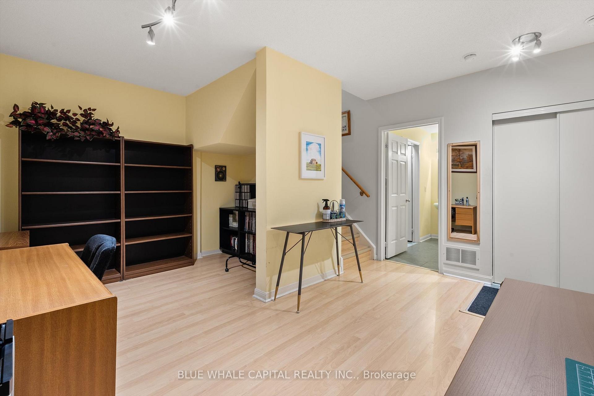 Photo 24 of Unit 01, 23 St.Moritz Way, Markham, Unionville — HOMEH
