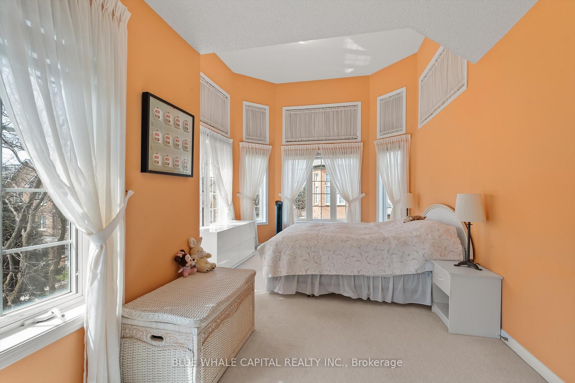 Photo 30 of Unit 01, 23 St.Moritz Way, Markham, Unionville — HOMEH