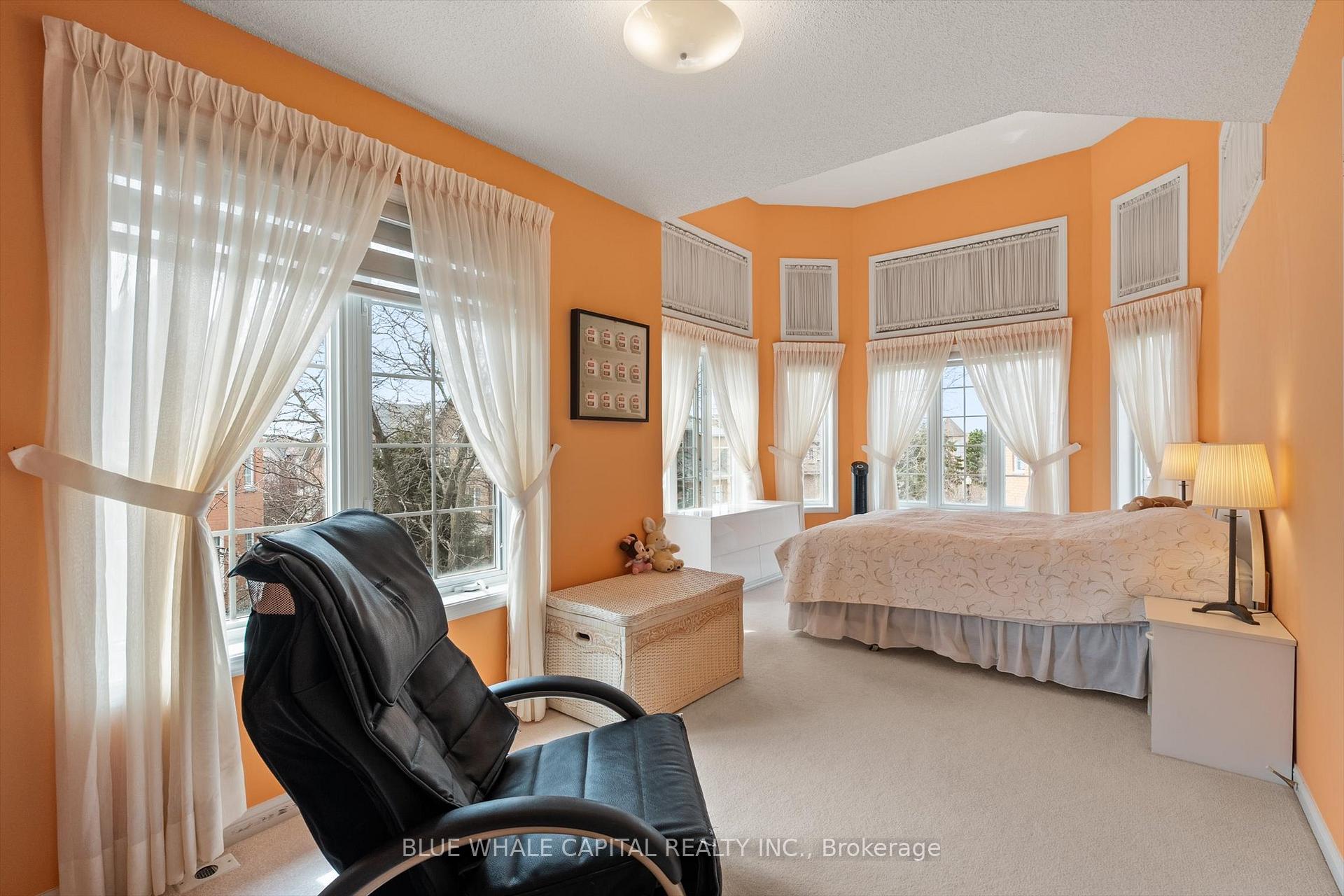 Photo 36 of Unit 01, 23 St.Moritz Way, Markham, Unionville — HOMEH
