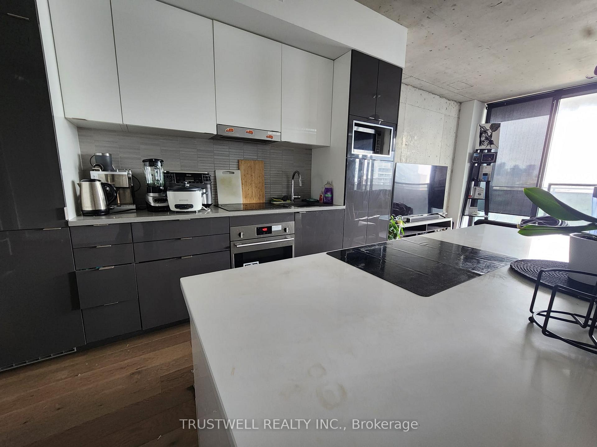 Photo 5 of Unit 1106, 21 Lawren Harris Square, Toronto, Waterfront Communities — HOMEH