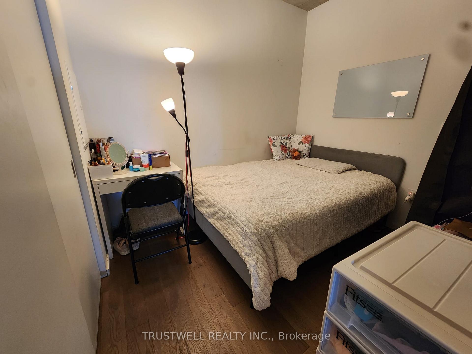 Photo 6 of Unit 1106, 21 Lawren Harris Square, Toronto, Waterfront Communities — HOMEH