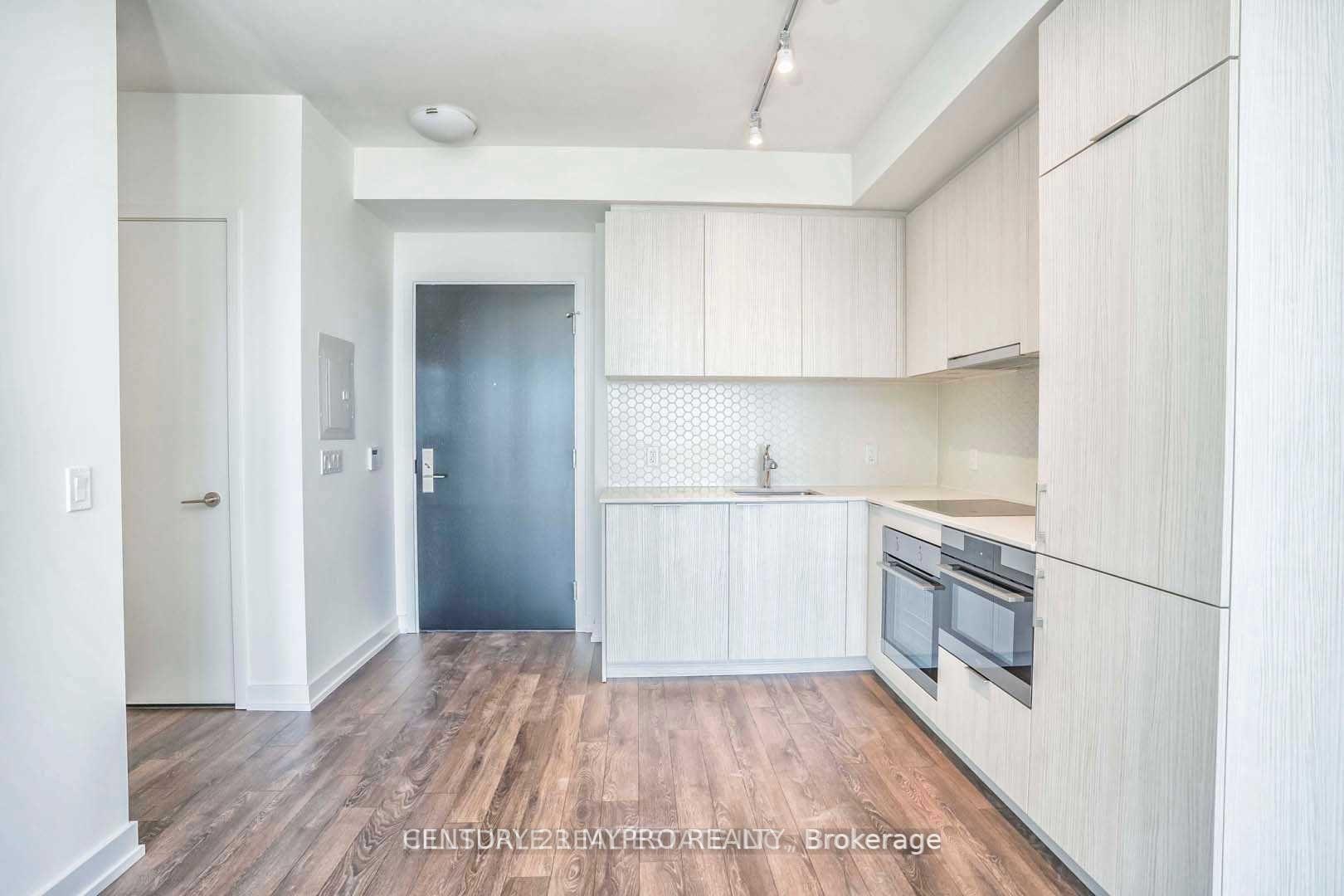 Photo 4 of Unit 1222, 158 Front Street E, Toronto, Moss Park — HOMEH