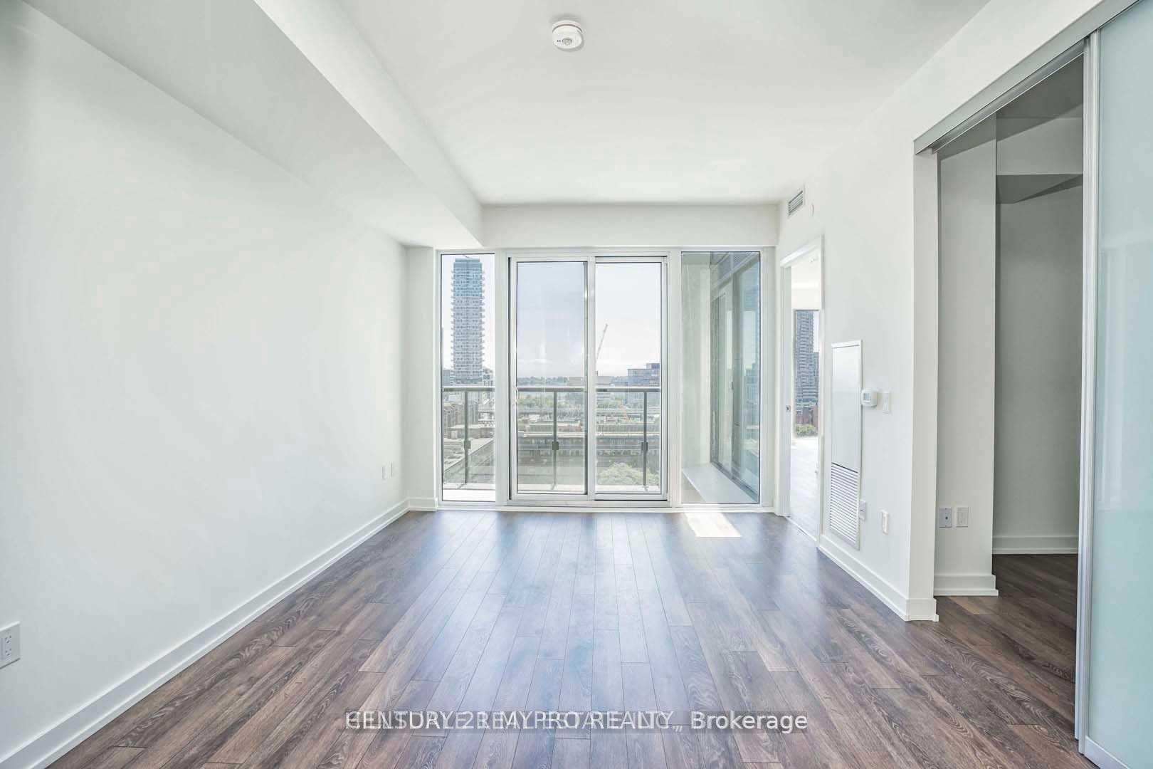 Photo 9 of Unit 1222, 158 Front Street E, Toronto, Moss Park — HOMEH