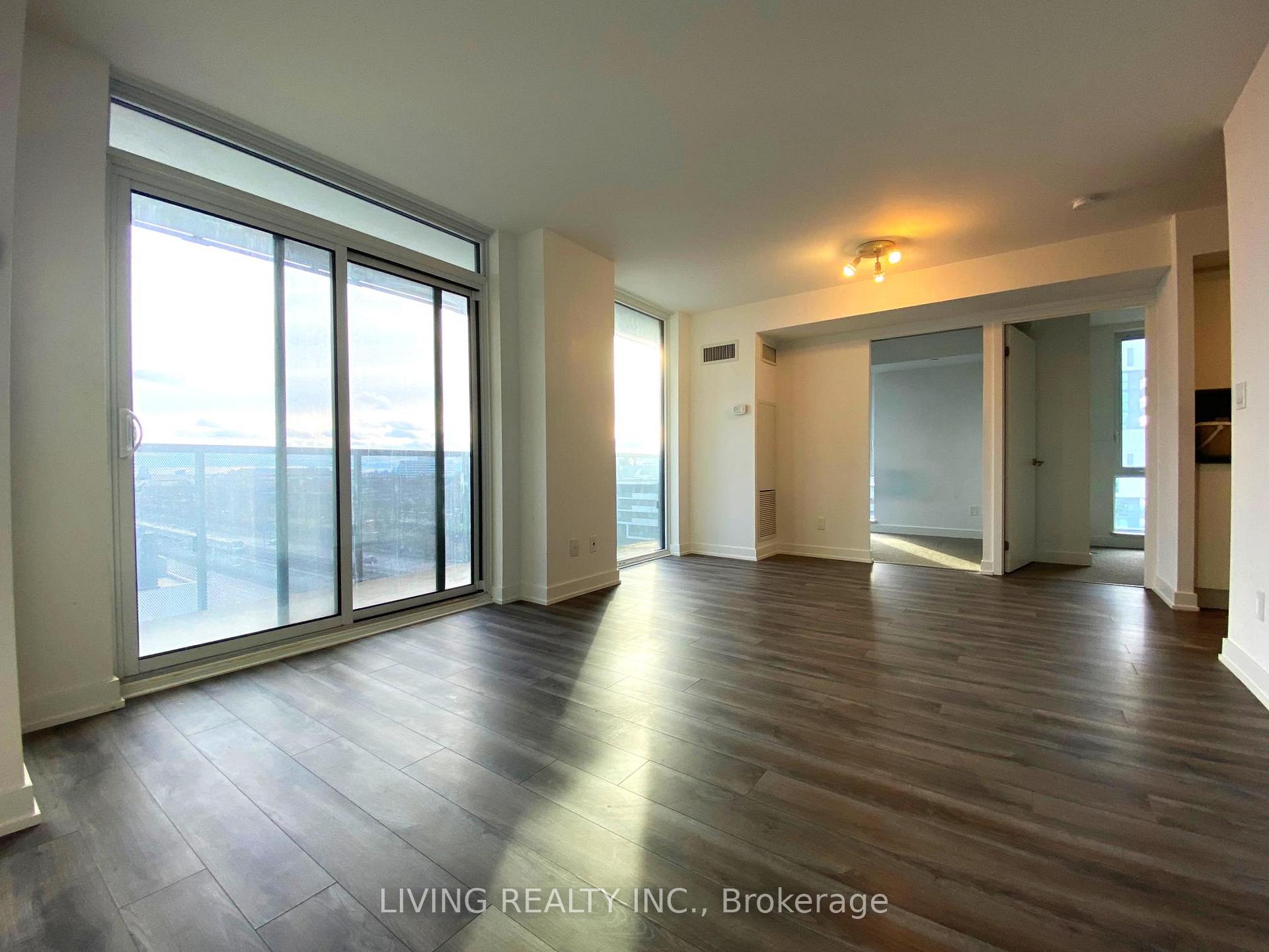Photo 8 of Unit 904, 120 Varna Drive, Toronto, Englemount-Lawrence — HOMEH