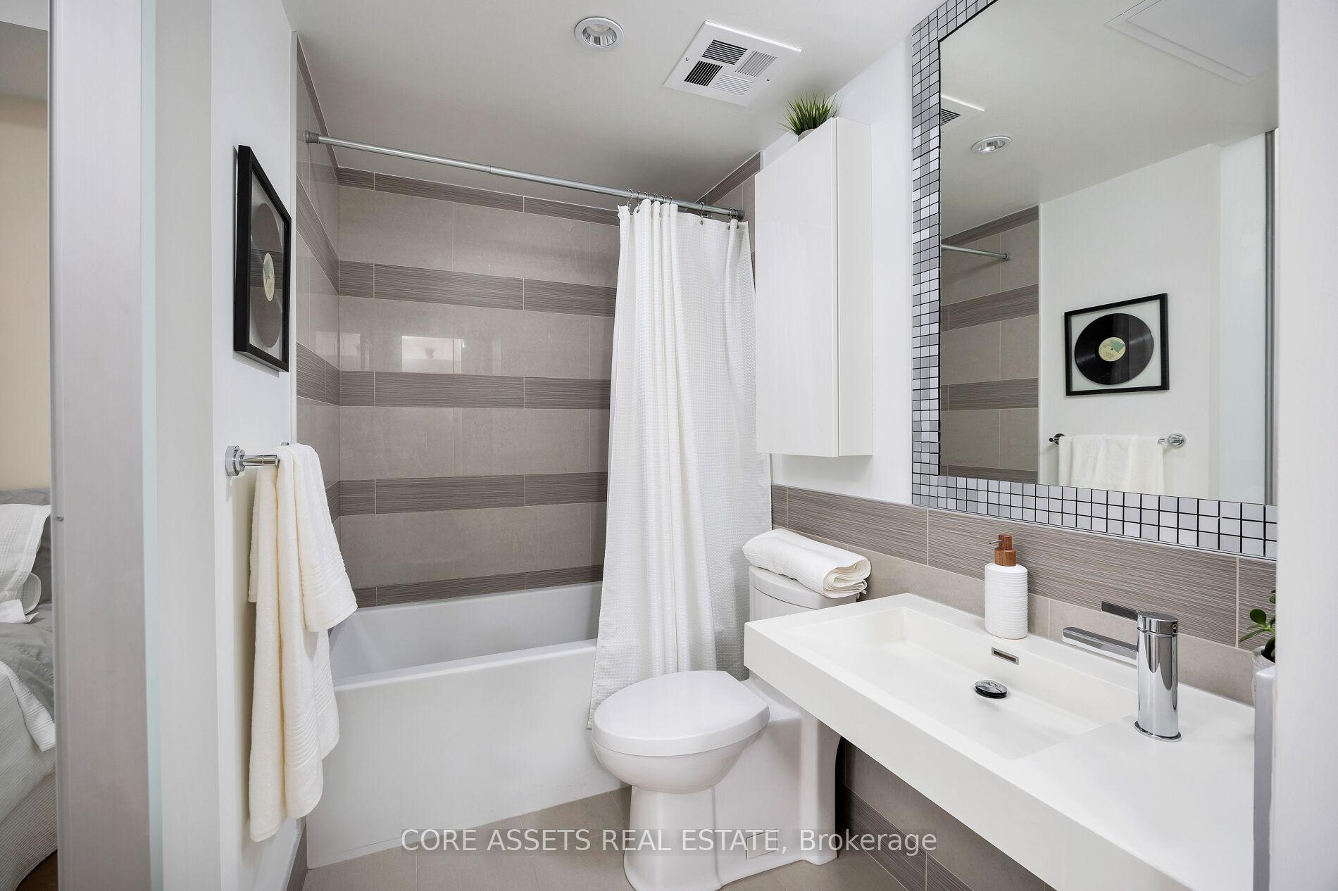 Photo 12 of Unit 2708, 70 Distillery Lane, Toronto, Waterfront Communities — HOMEH