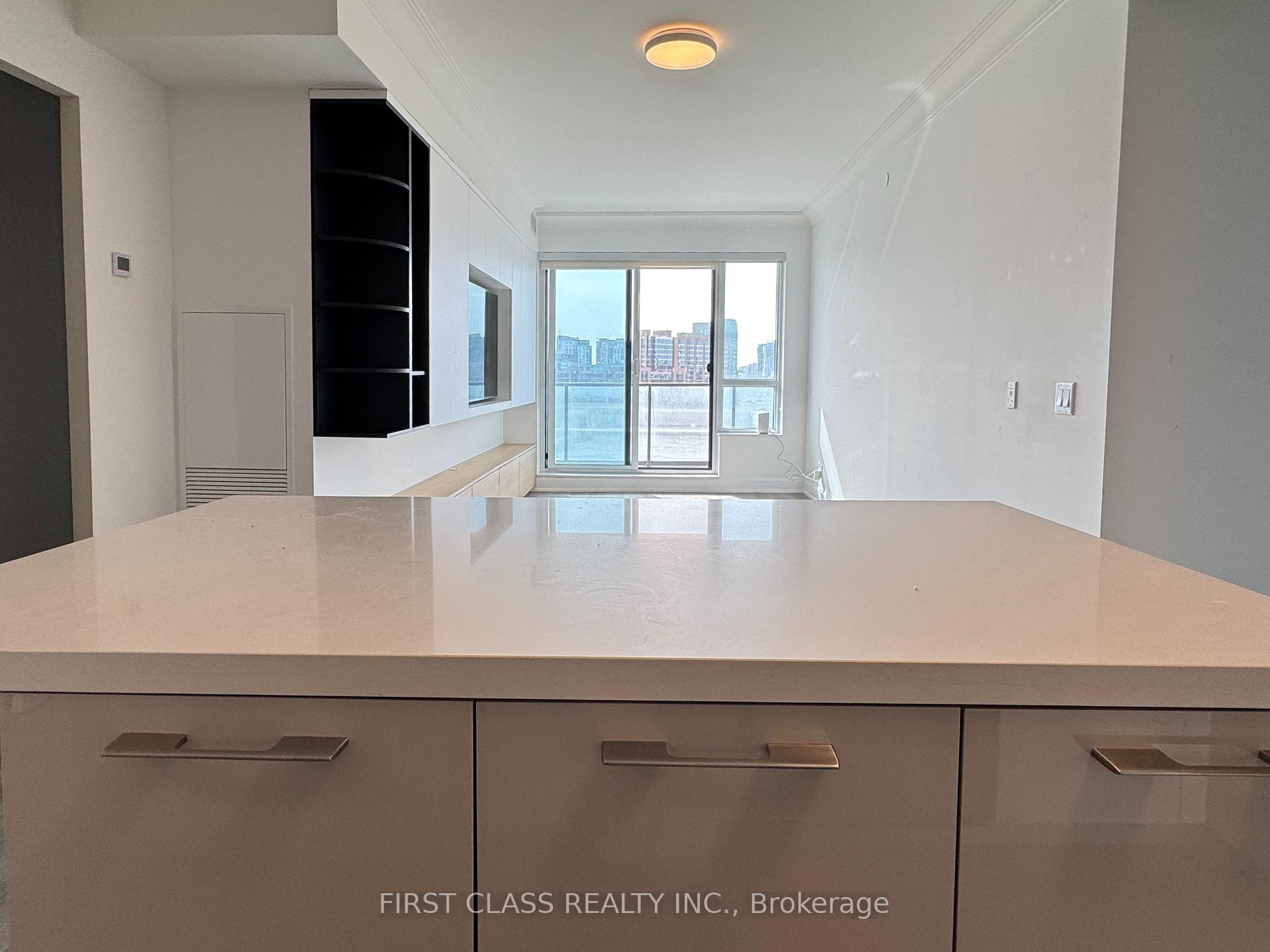 Photo 11 of Unit 707, 8 Water Walk Drive, Markham, Unionville — HOMEH