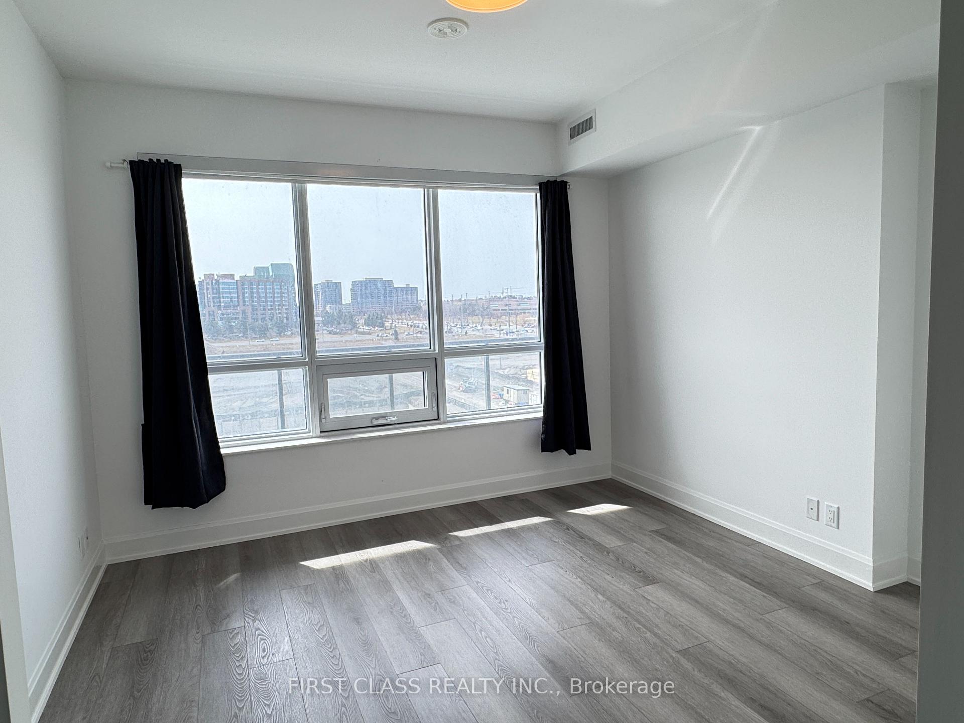 Photo 12 of Unit 707, 8 Water Walk Drive, Markham, Unionville — HOMEH