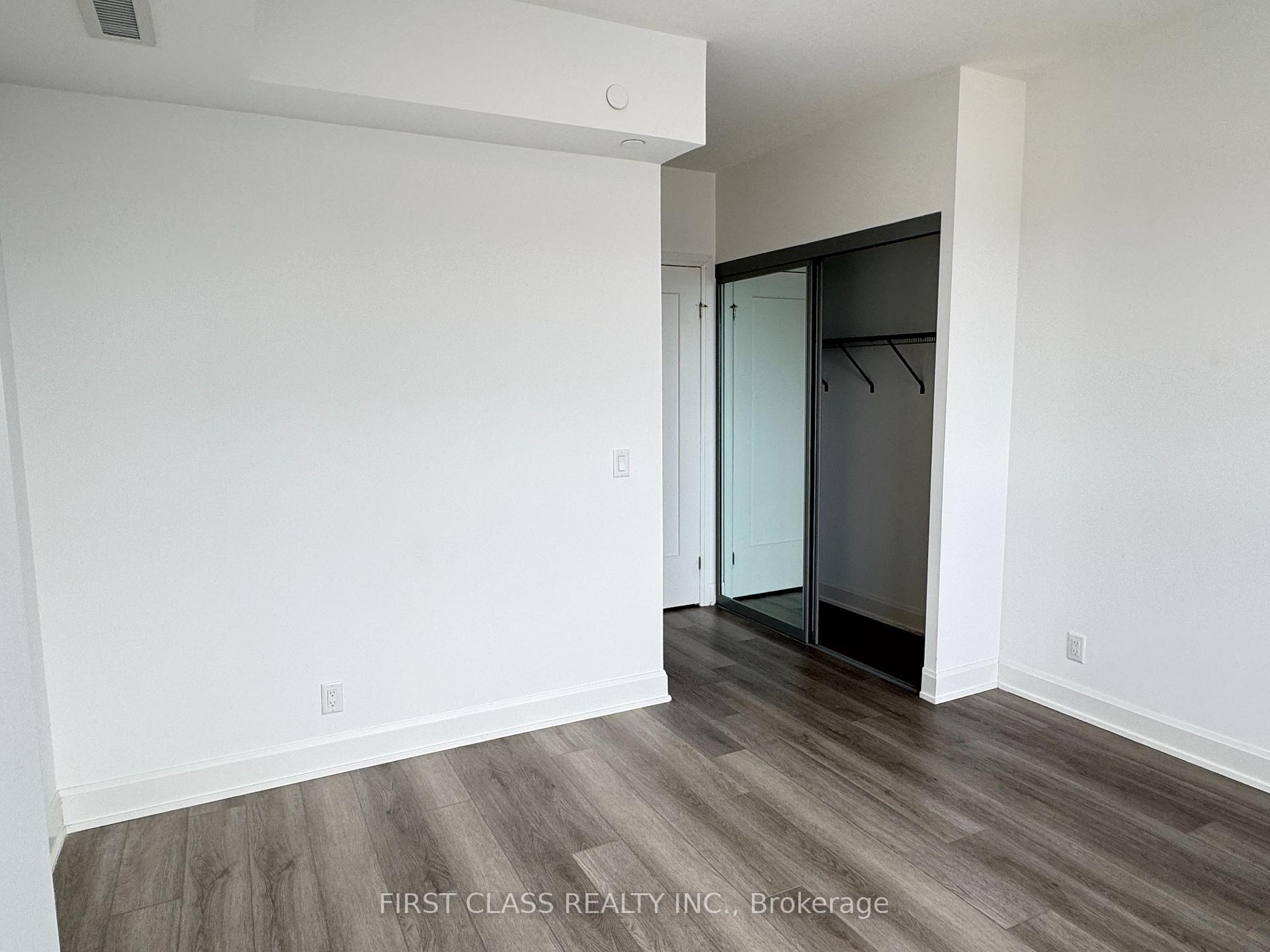 Photo 13 of Unit 707, 8 Water Walk Drive, Markham, Unionville — HOMEH