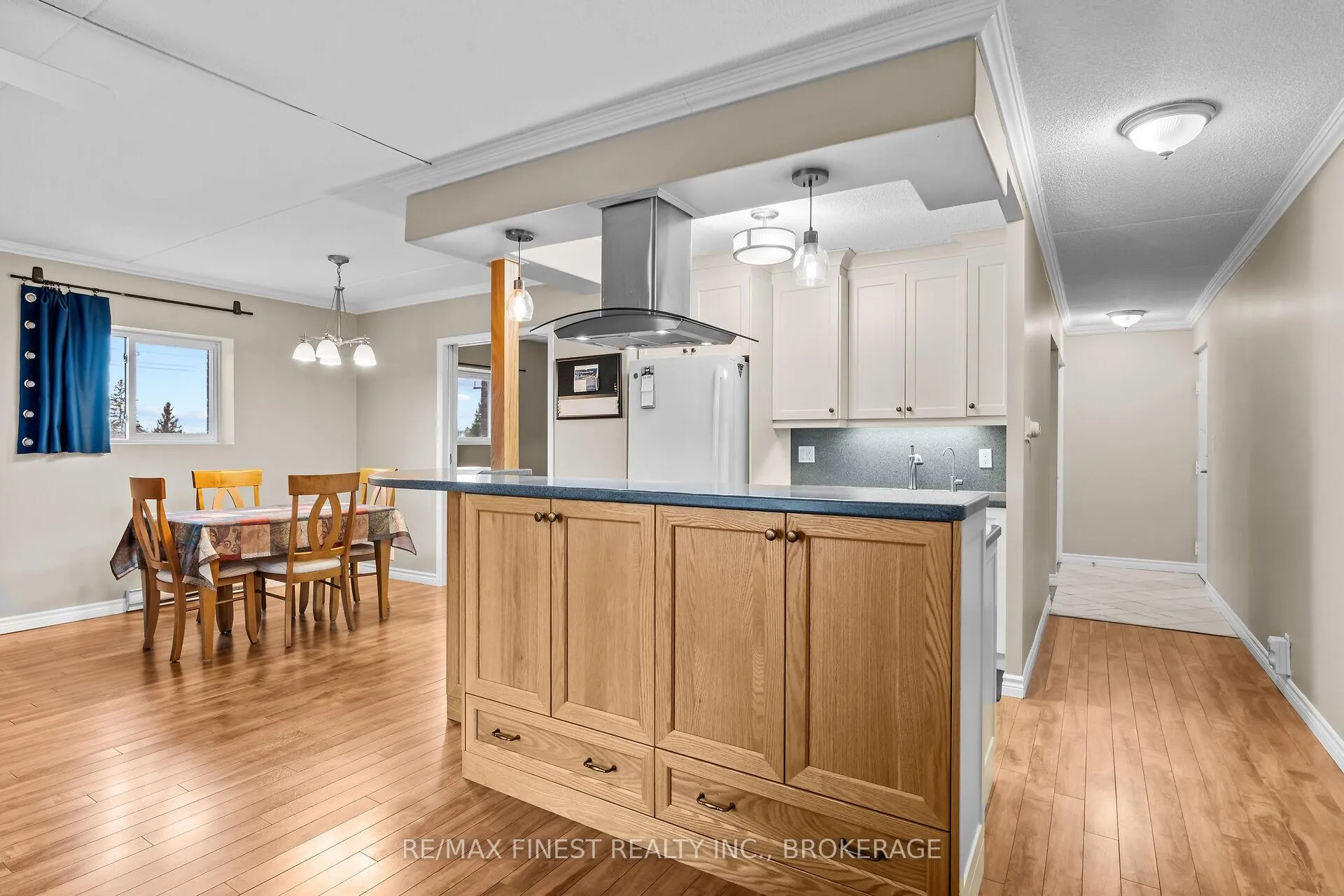 Photo 16 of Unit 601, 610 William Street, Gananoque — HOMEH