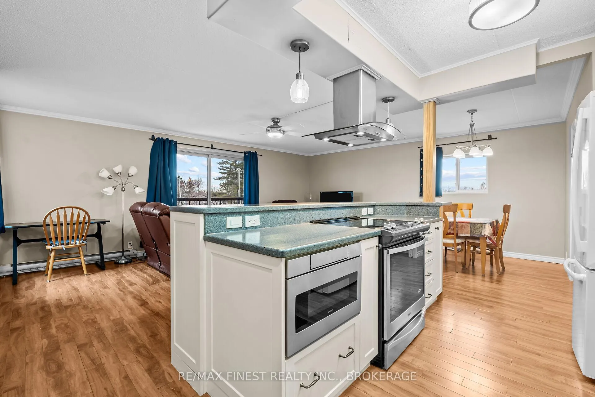Photo 19 of Unit 601, 610 William Street, Gananoque — HOMEH
