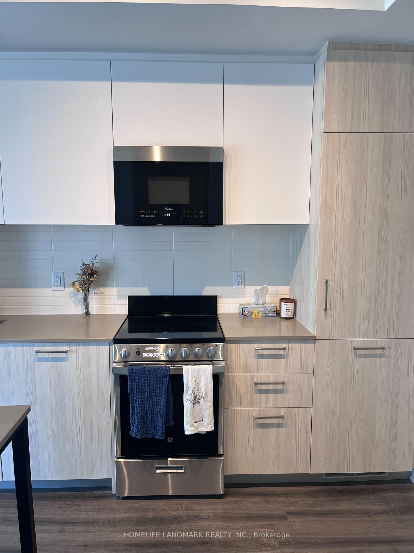 Photo 3 of Unit 2307, 65 Mutual Street, Toronto, Church-Yonge Corridor — HOMEH
