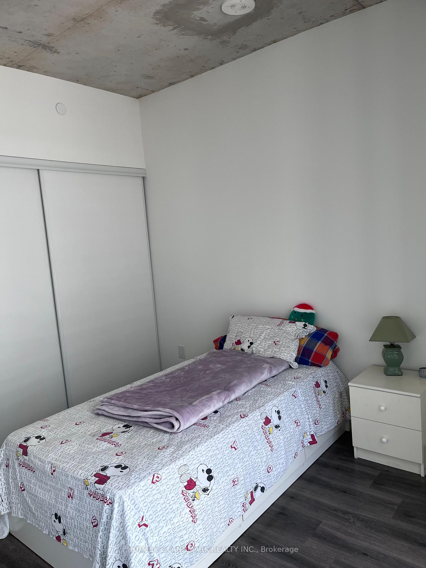 Photo 8 of Unit 2307, 65 Mutual Street, Toronto, Church-Yonge Corridor — HOMEH