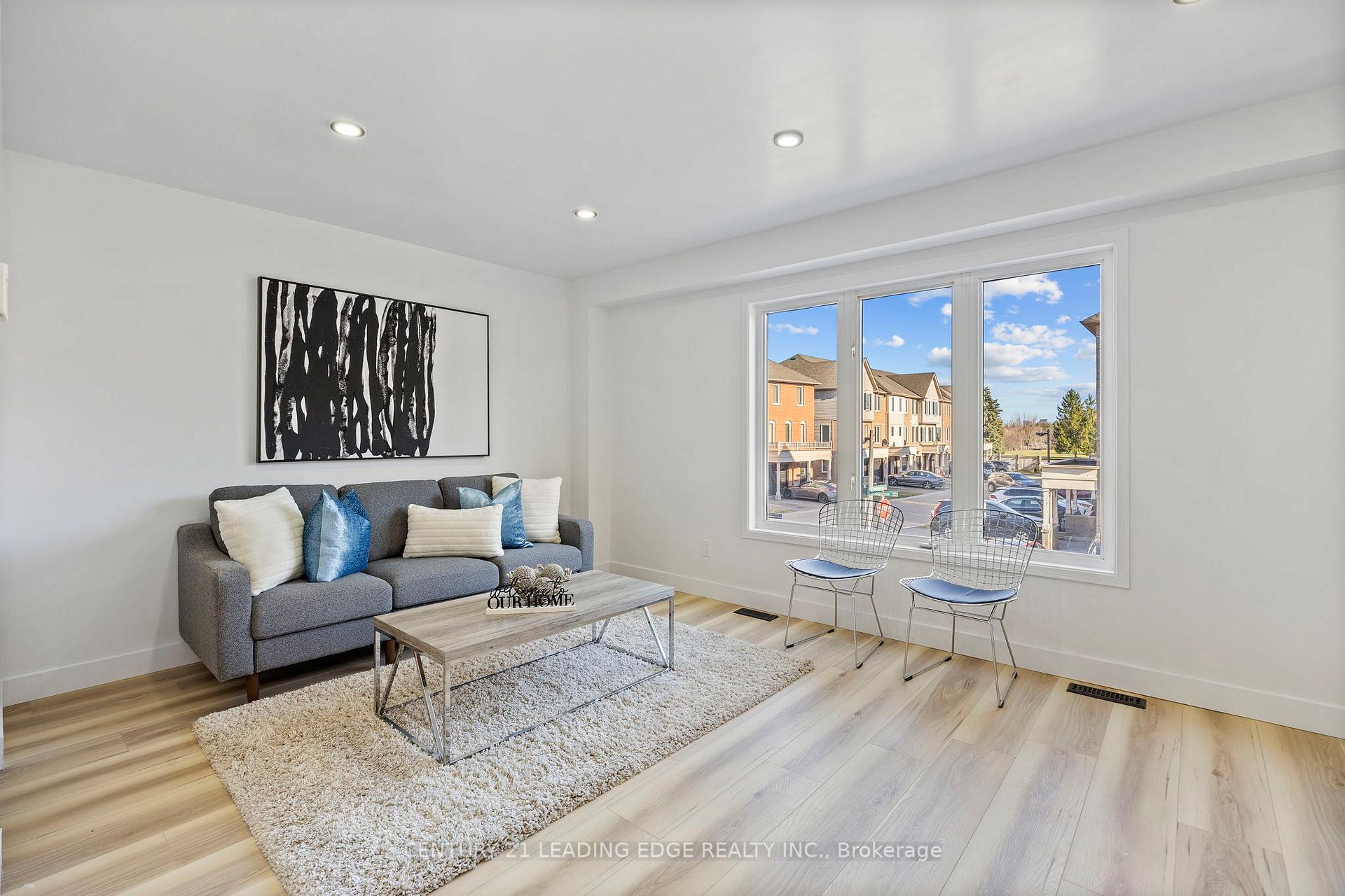 Photo 7 of 54 Spraggins Lane, Ajax, Central — HOMEH