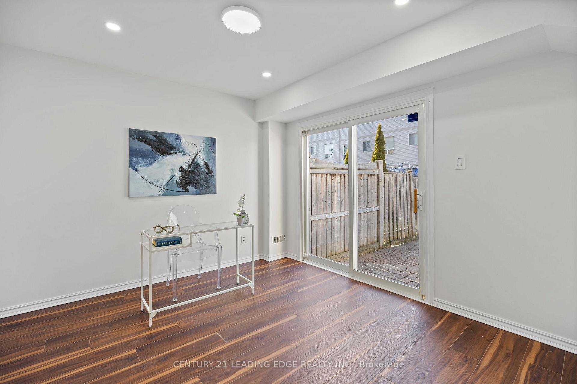 Photo 25 of 54 Spraggins Lane, Ajax, Central — HOMEH