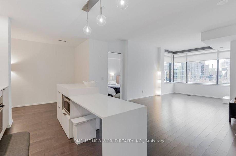 Photo 5 of Unit 421, 12 Bonnycastle Street, Toronto, Waterfront Communities — HOMEH