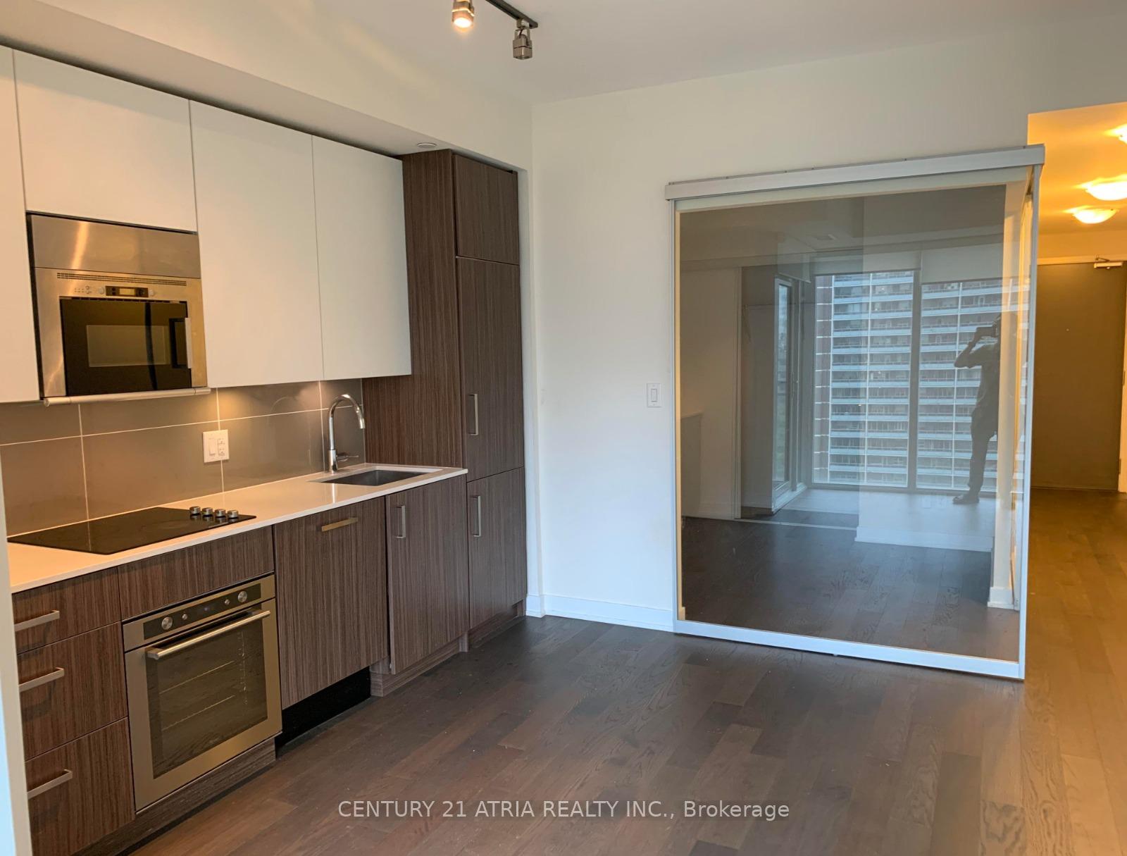 Photo 2 of Unit 1304, 17 Dundonald Street, Toronto, Church-Yonge Corridor — HOMEH