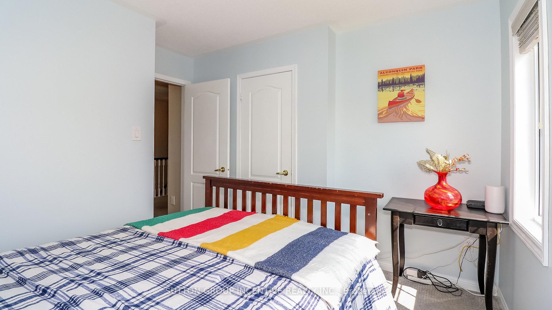 Photo 20 of 54 Succession Crescent, Barrie, Innis-Shore — HOMEH