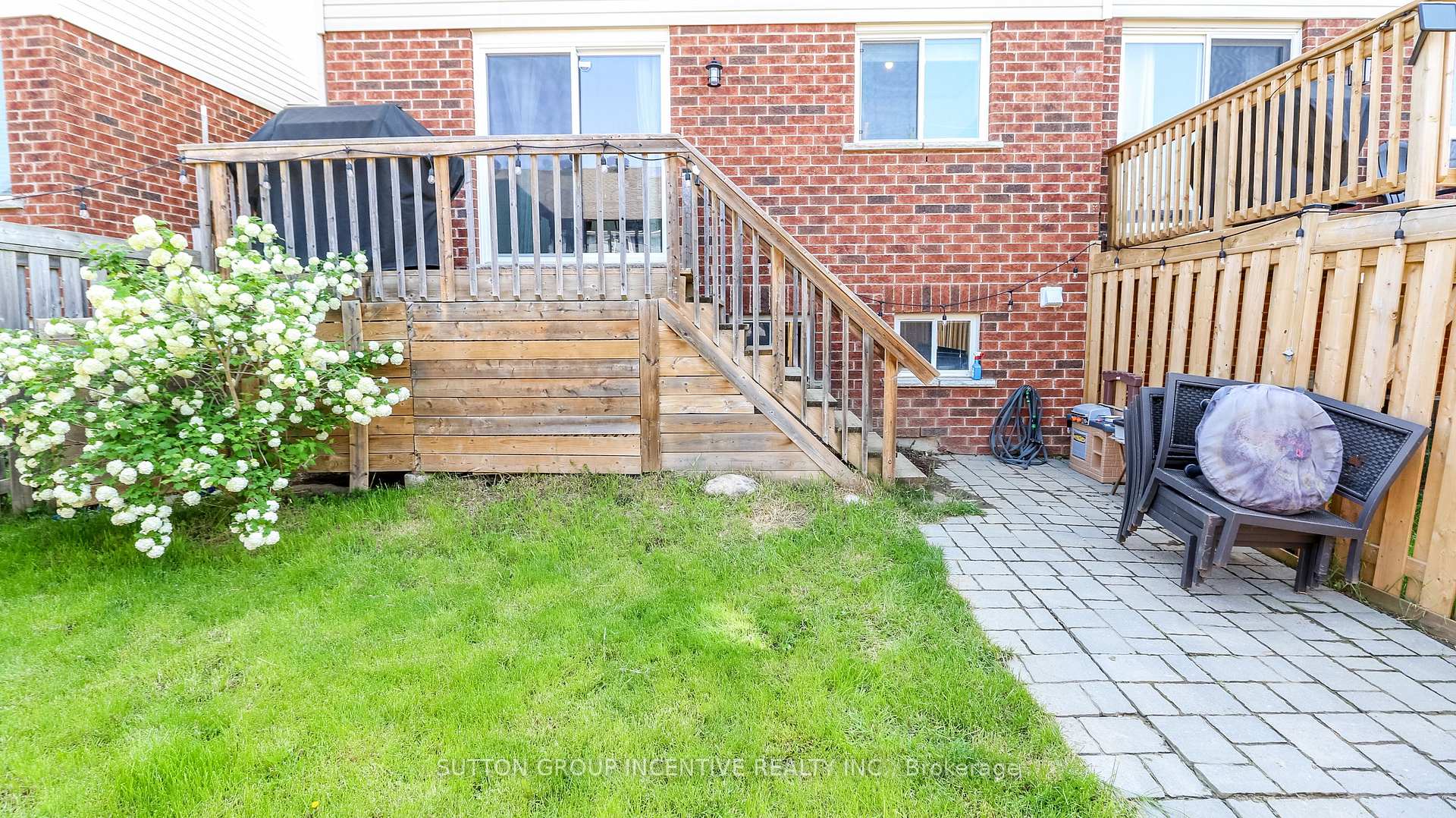 Photo 32 of 54 Succession Crescent, Barrie, Innis-Shore — HOMEH