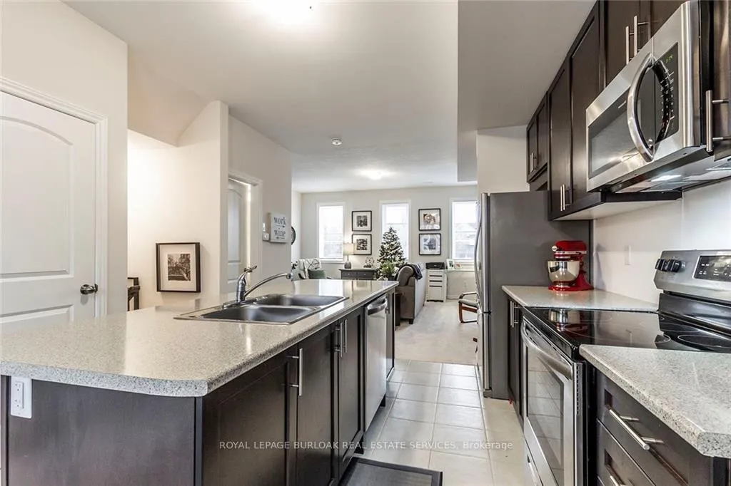 Photo 9 of Unit 8, 219 Dundas Street E, Hamilton, Waterdown — HOMEH