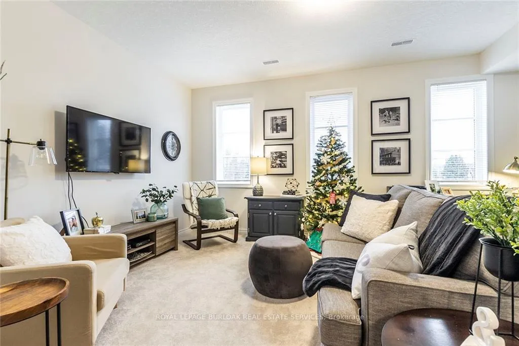 Photo 13 of Unit 8, 219 Dundas Street E, Hamilton, Waterdown — HOMEH