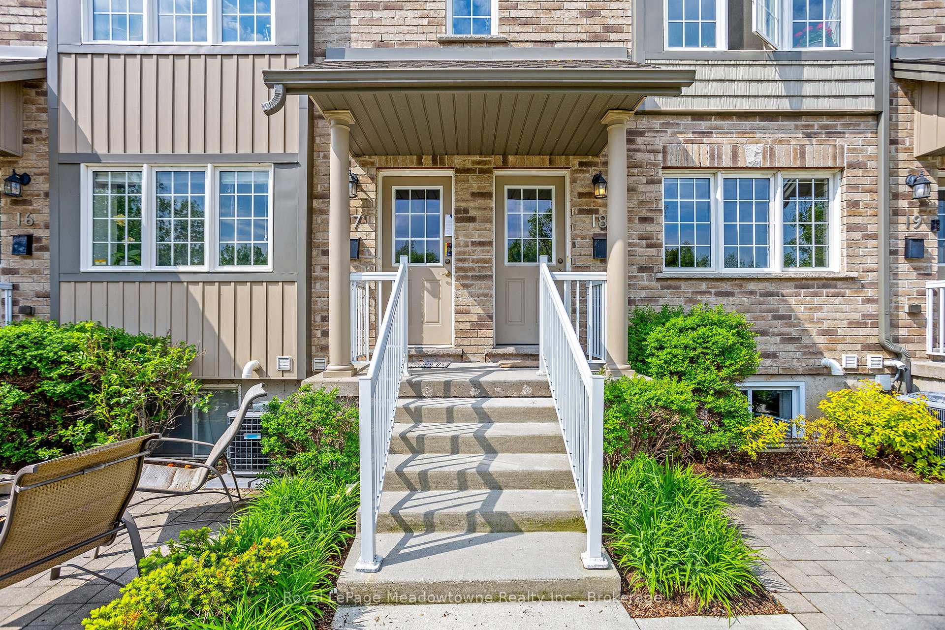 Photo 4 of Unit 18, 275 Old Huron Road, Kitchener — HOMEH